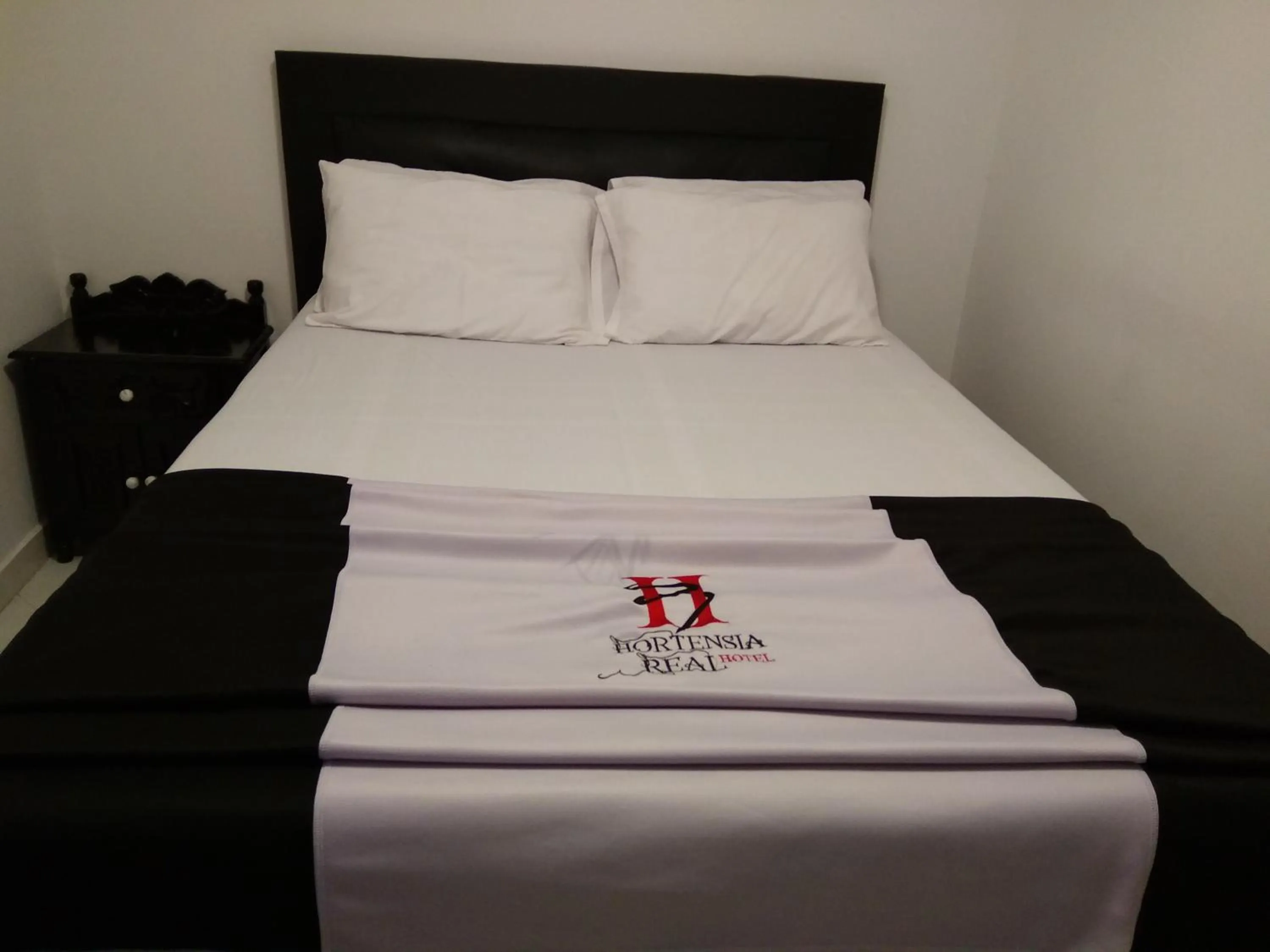 Bed in Hotel Hortensia Real