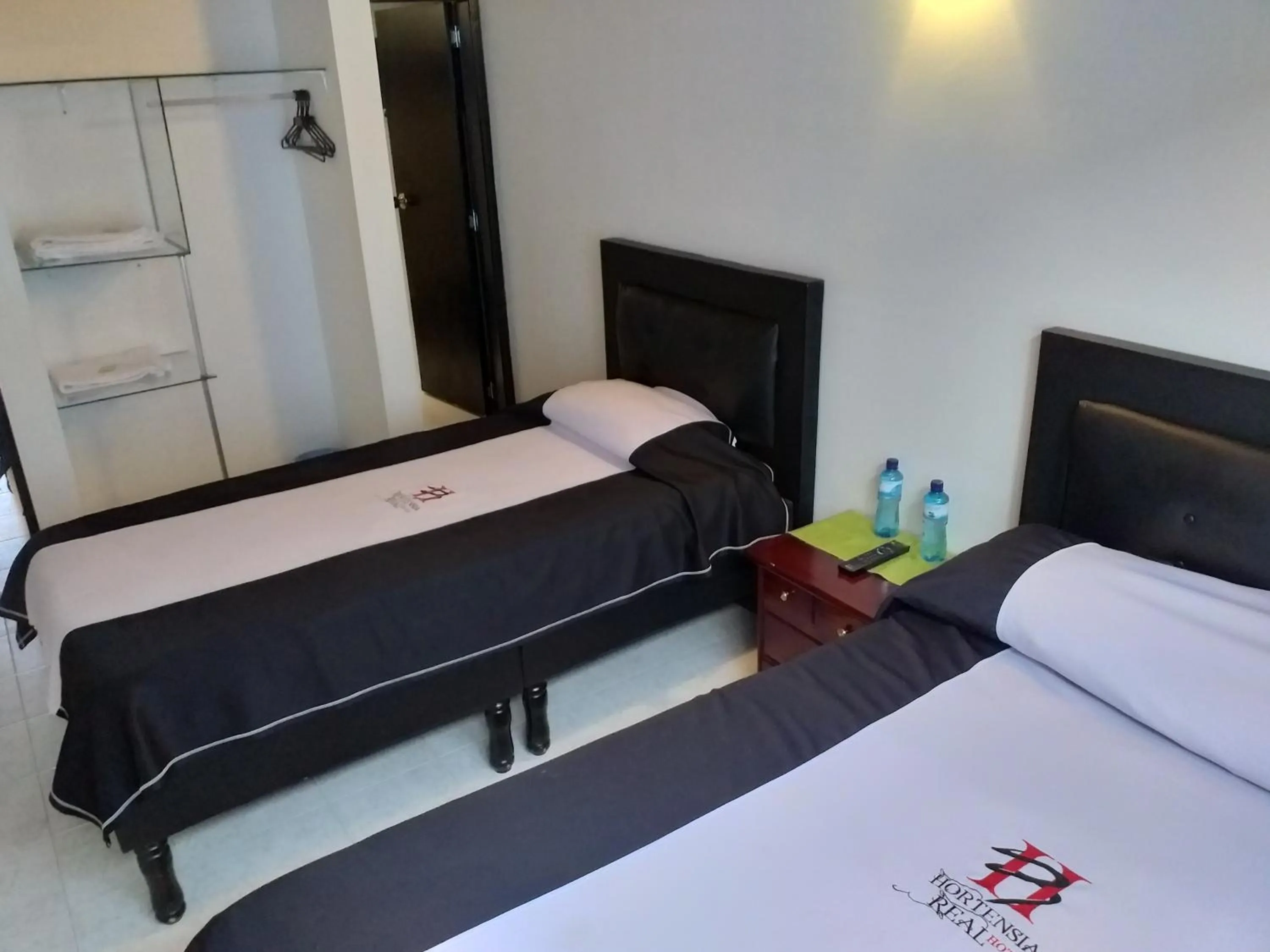 Bed in Hotel Hortensia Real