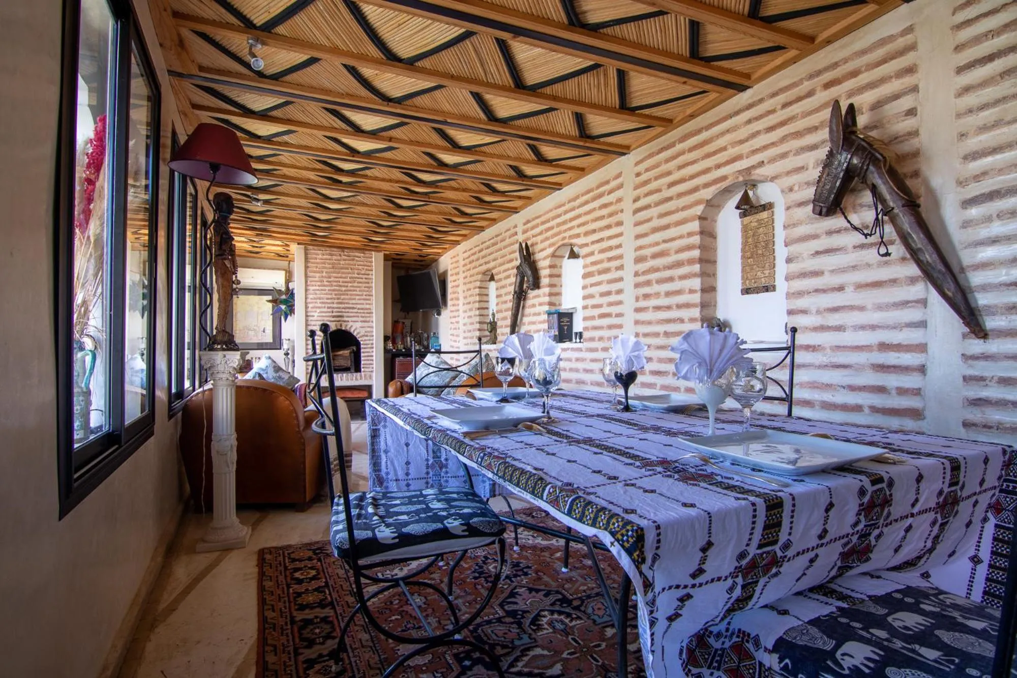 Restaurant/places to eat, Bed in Riad Dar Oulhoum