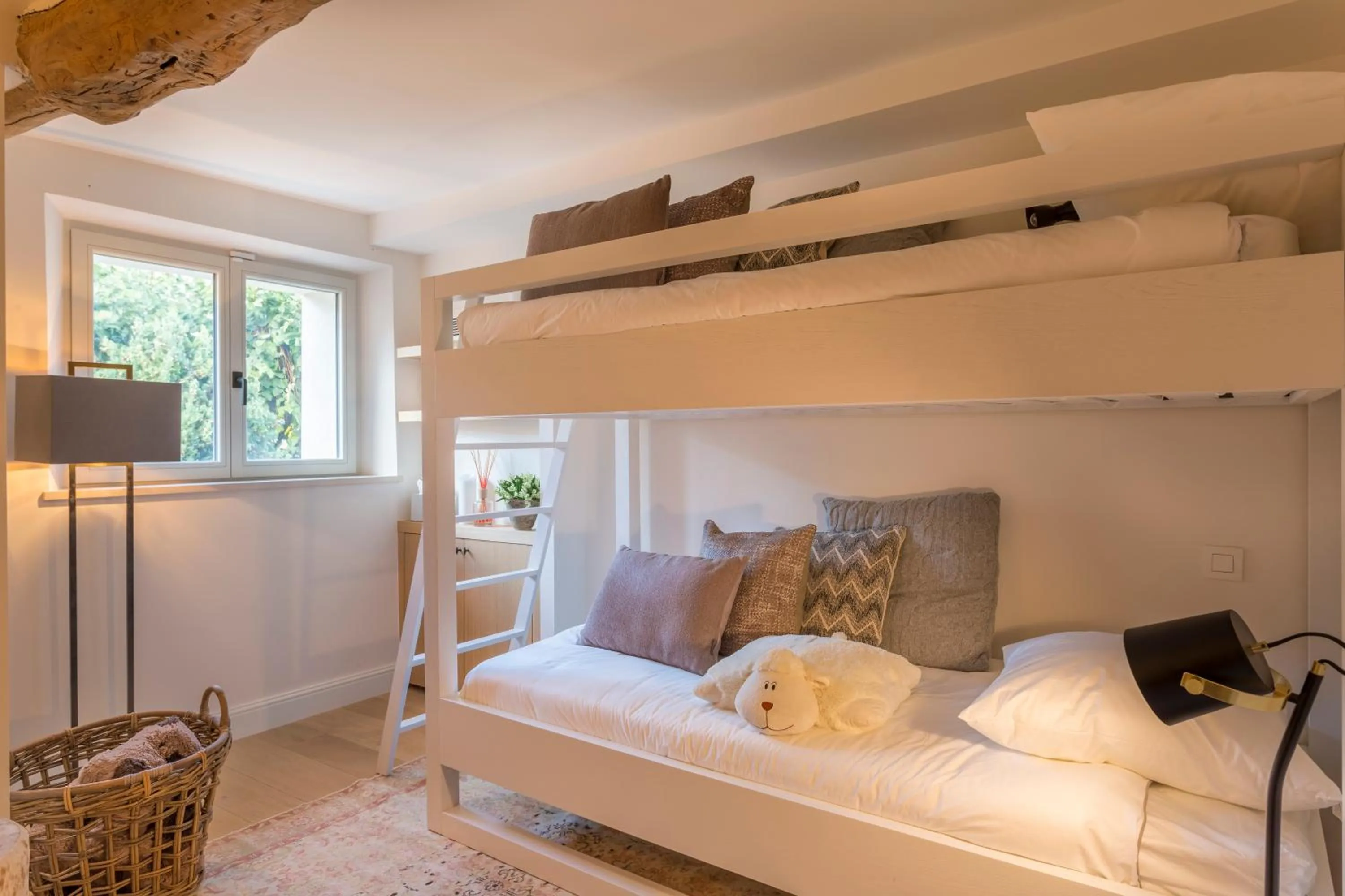 Bedroom, Bed in Mougins Luxury Retreats
