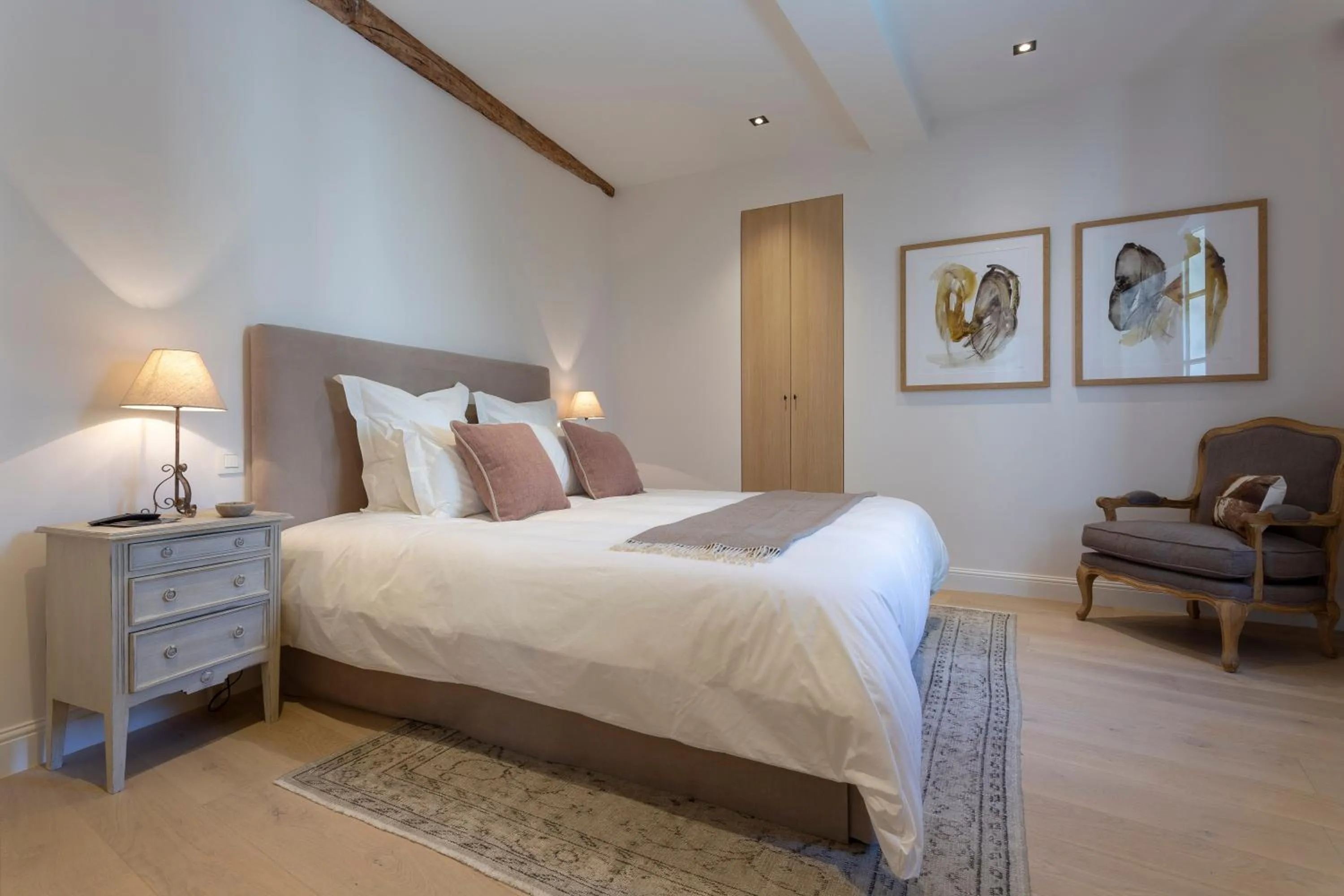 Bedroom, Bed in Mougins Luxury Retreats