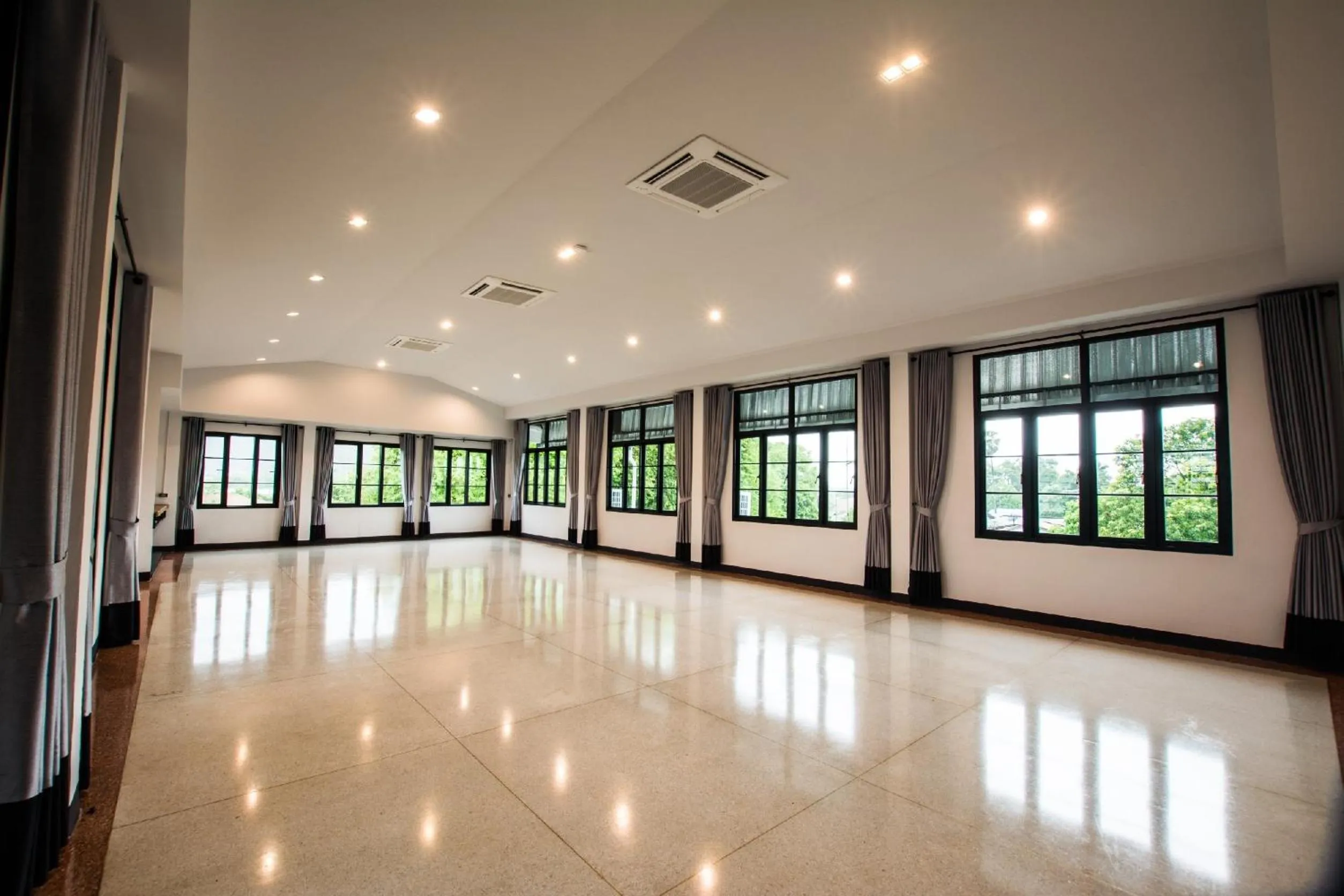 Area and facilities in BY Hotel Kanchanaburi