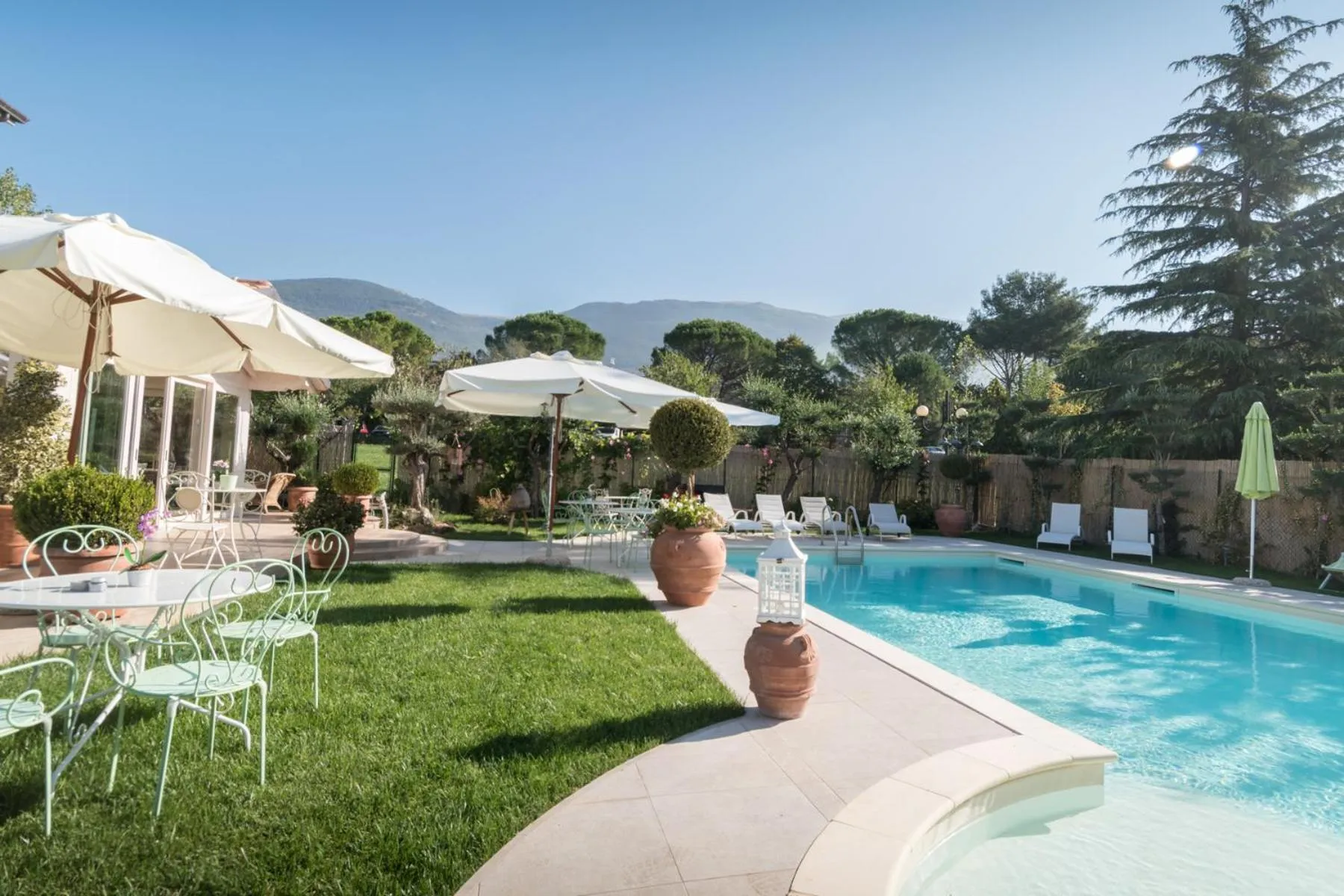 Garden in Il Giardino degli Angeli