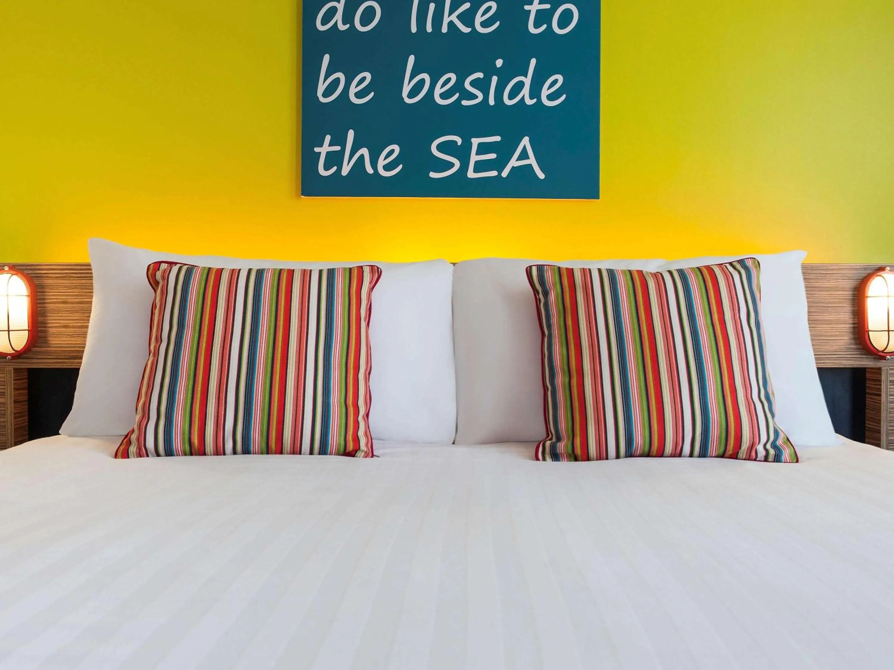 Bed in Ibis Styles Blackpool