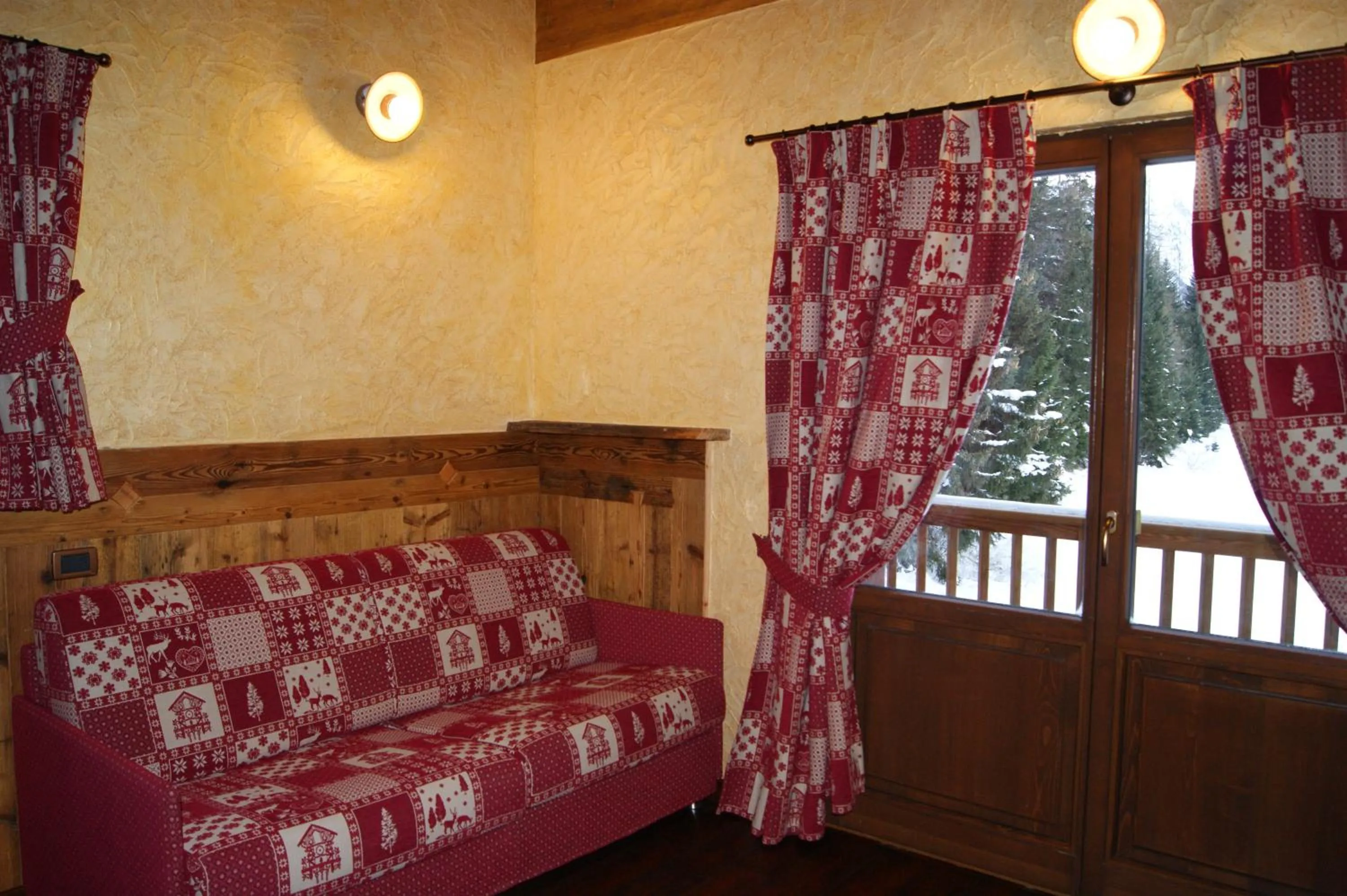 Bed in Hotel Le Petit Abri