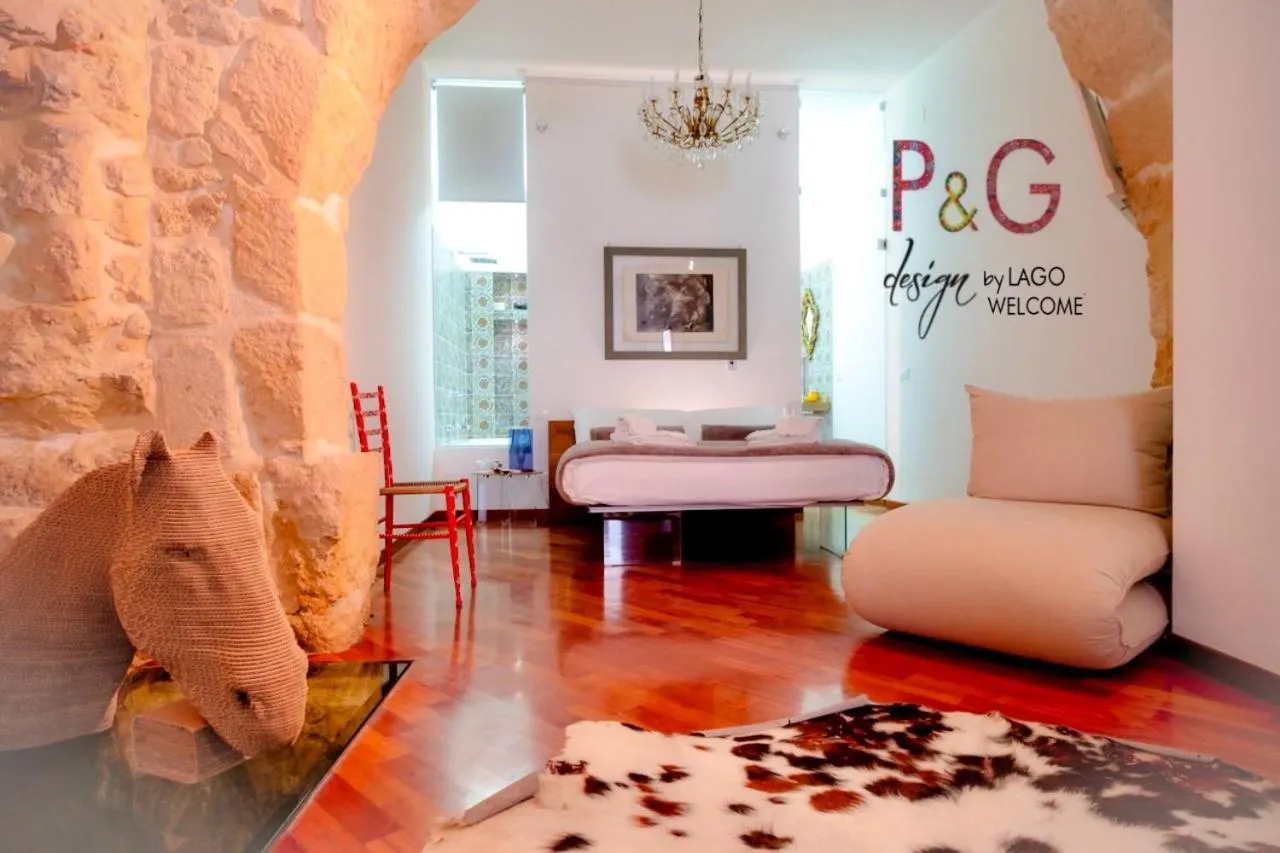 Bed in P&G design by Lago Welcome Enna