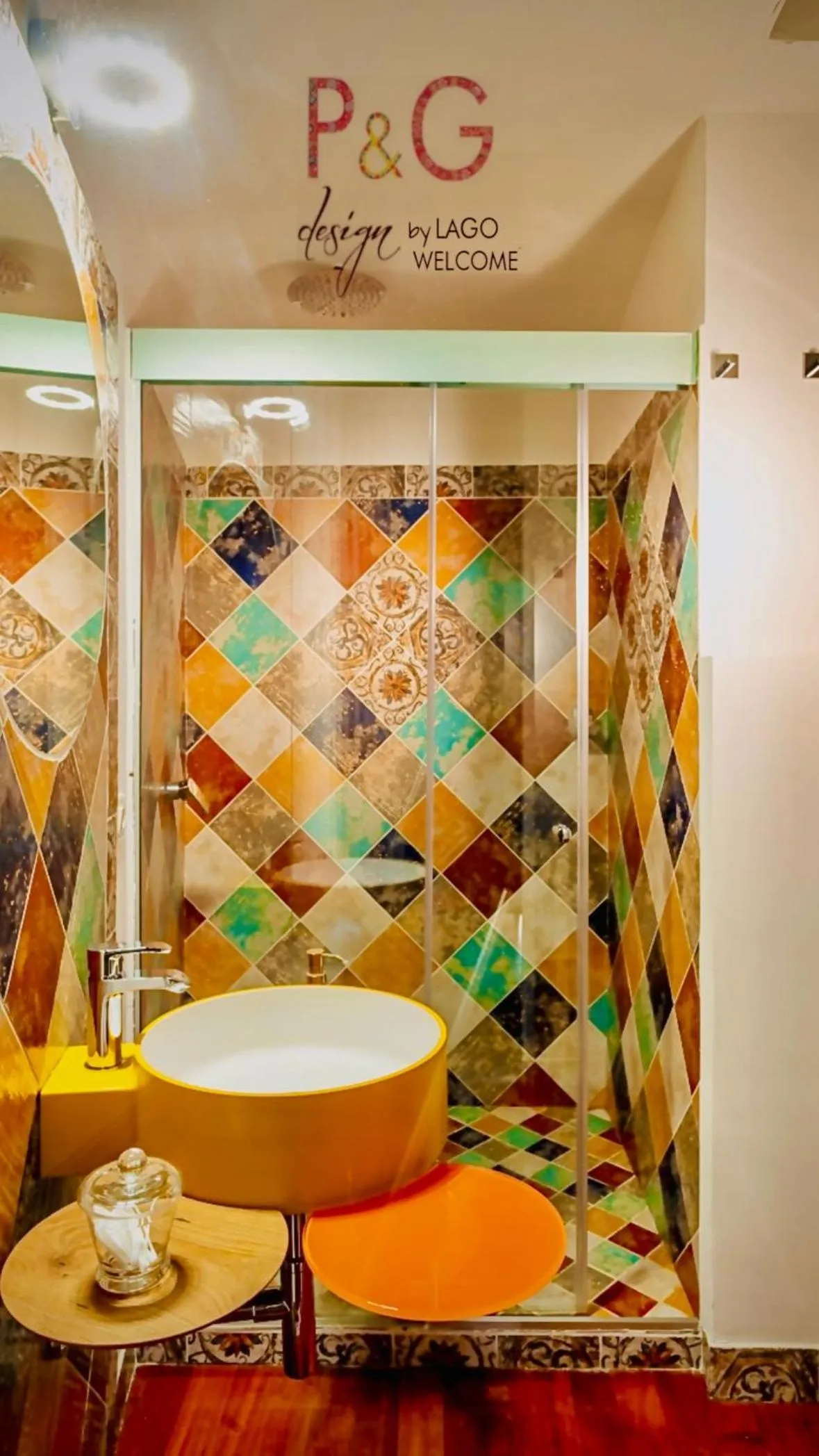 Bathroom in P&G design by Lago Welcome Enna