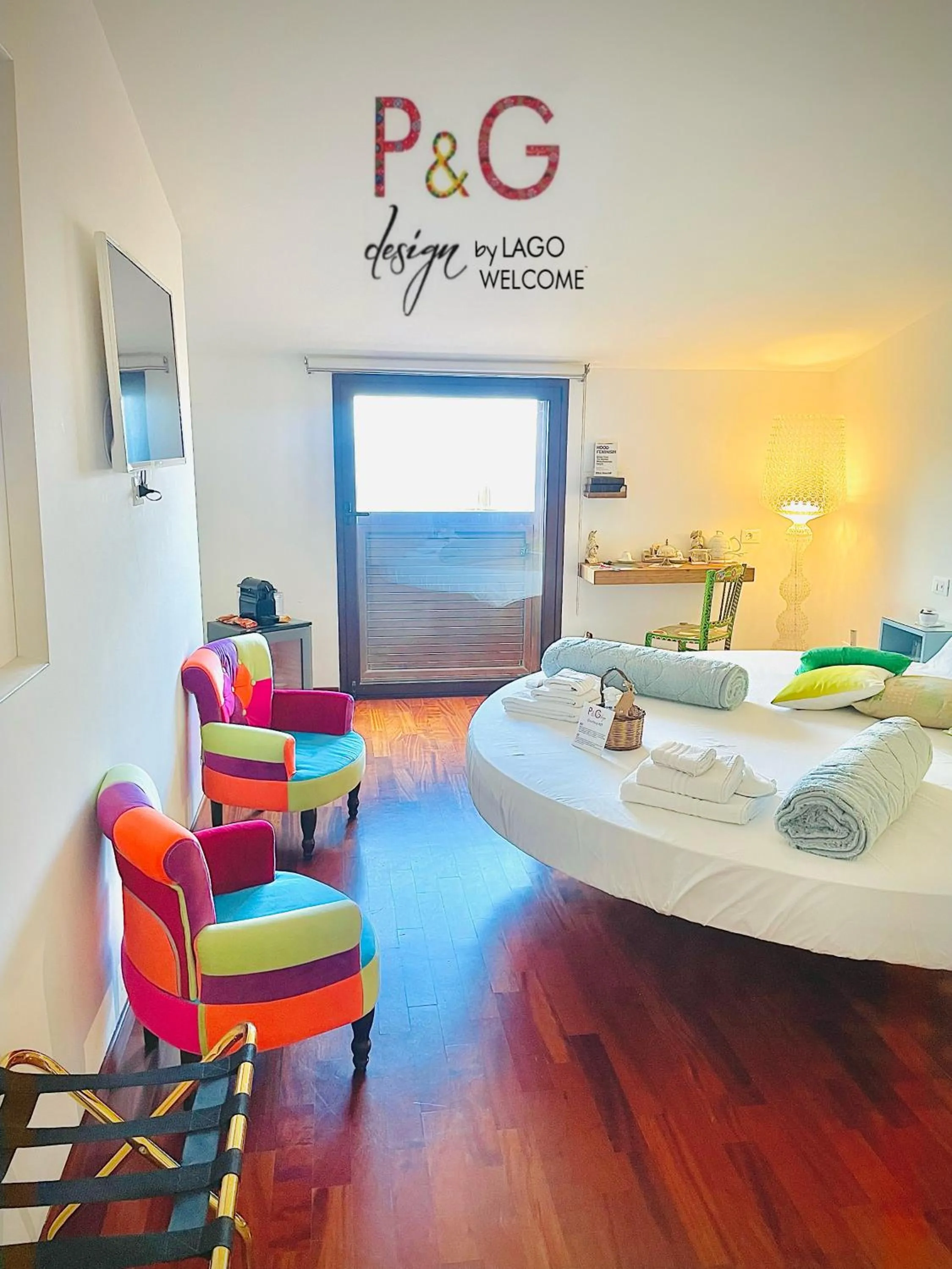 Bed in P&G design by Lago Welcome Enna