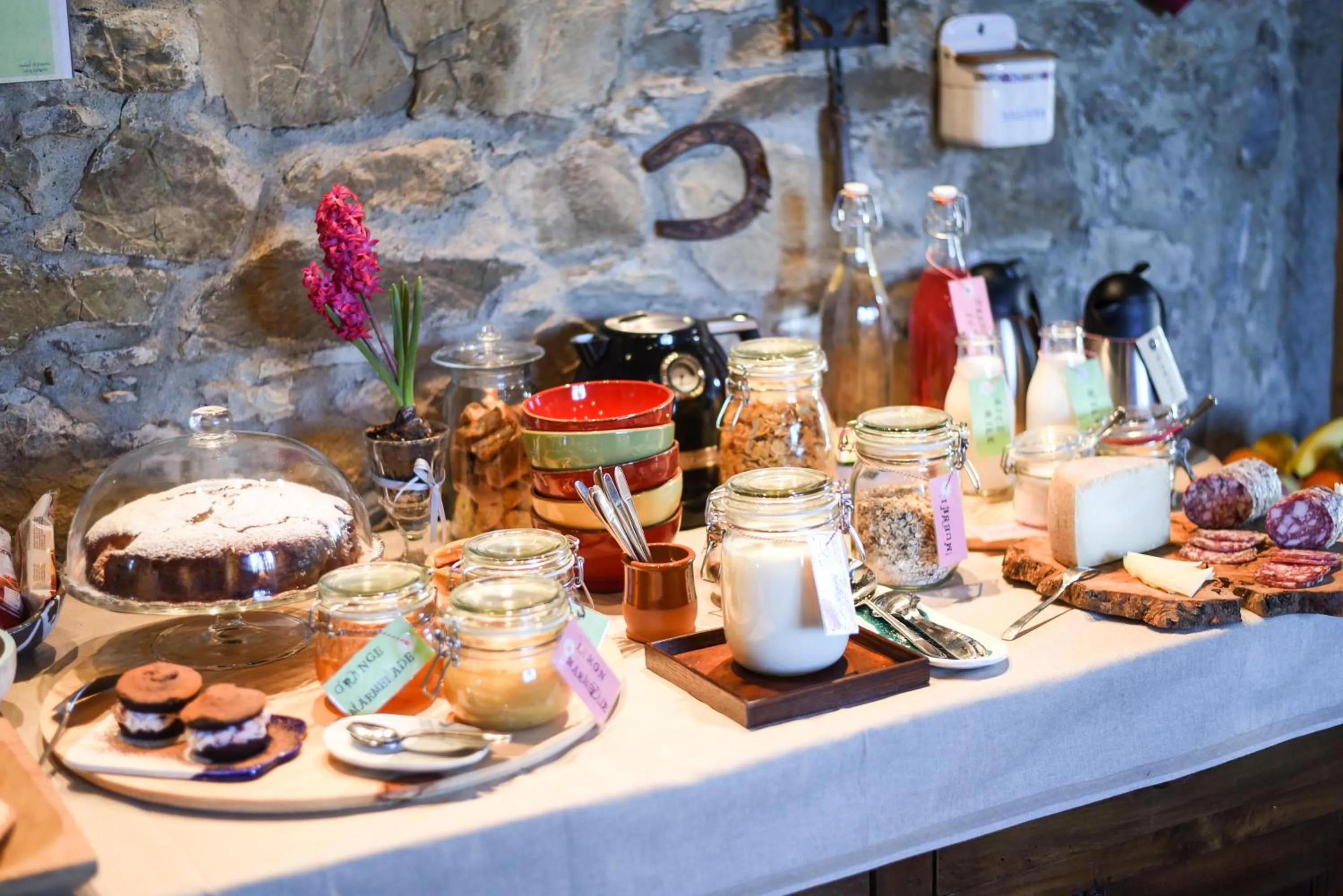 Continental breakfast in B&B Fagiolari