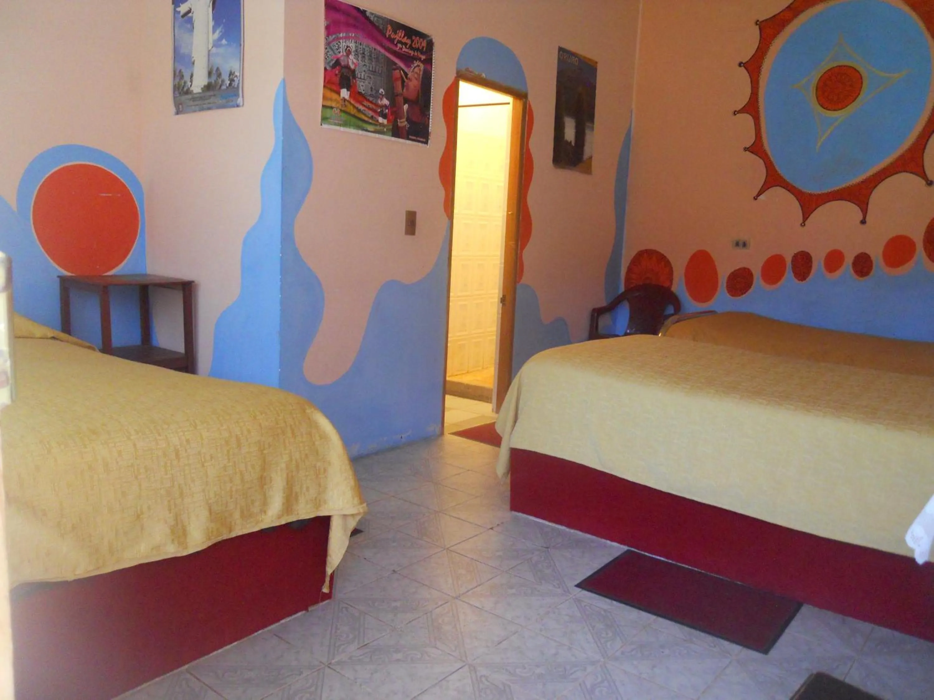 Photo of the whole room, Bed in Hostal La Casa del Sol