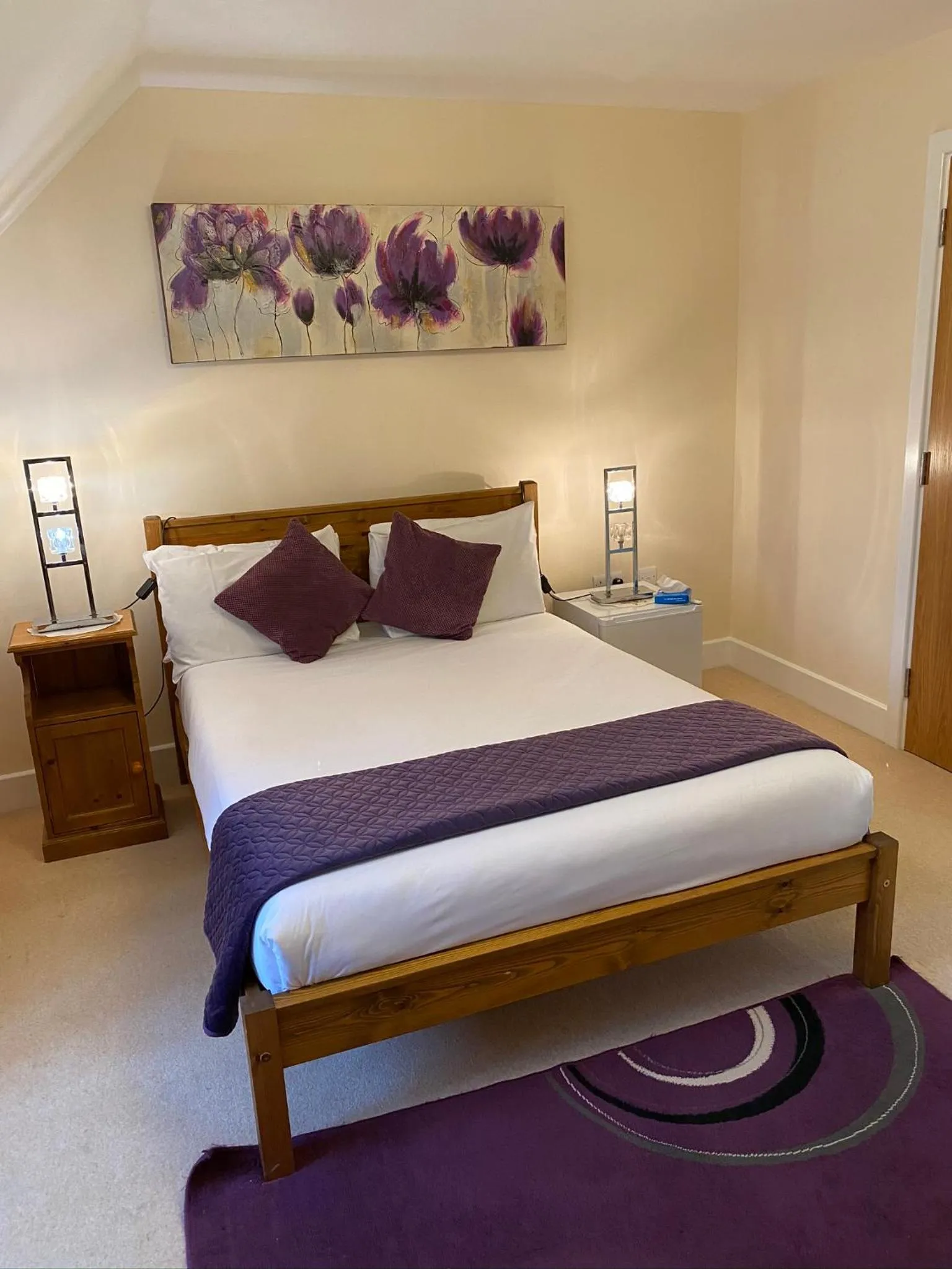 Photo of the whole room, Bed in Turi House