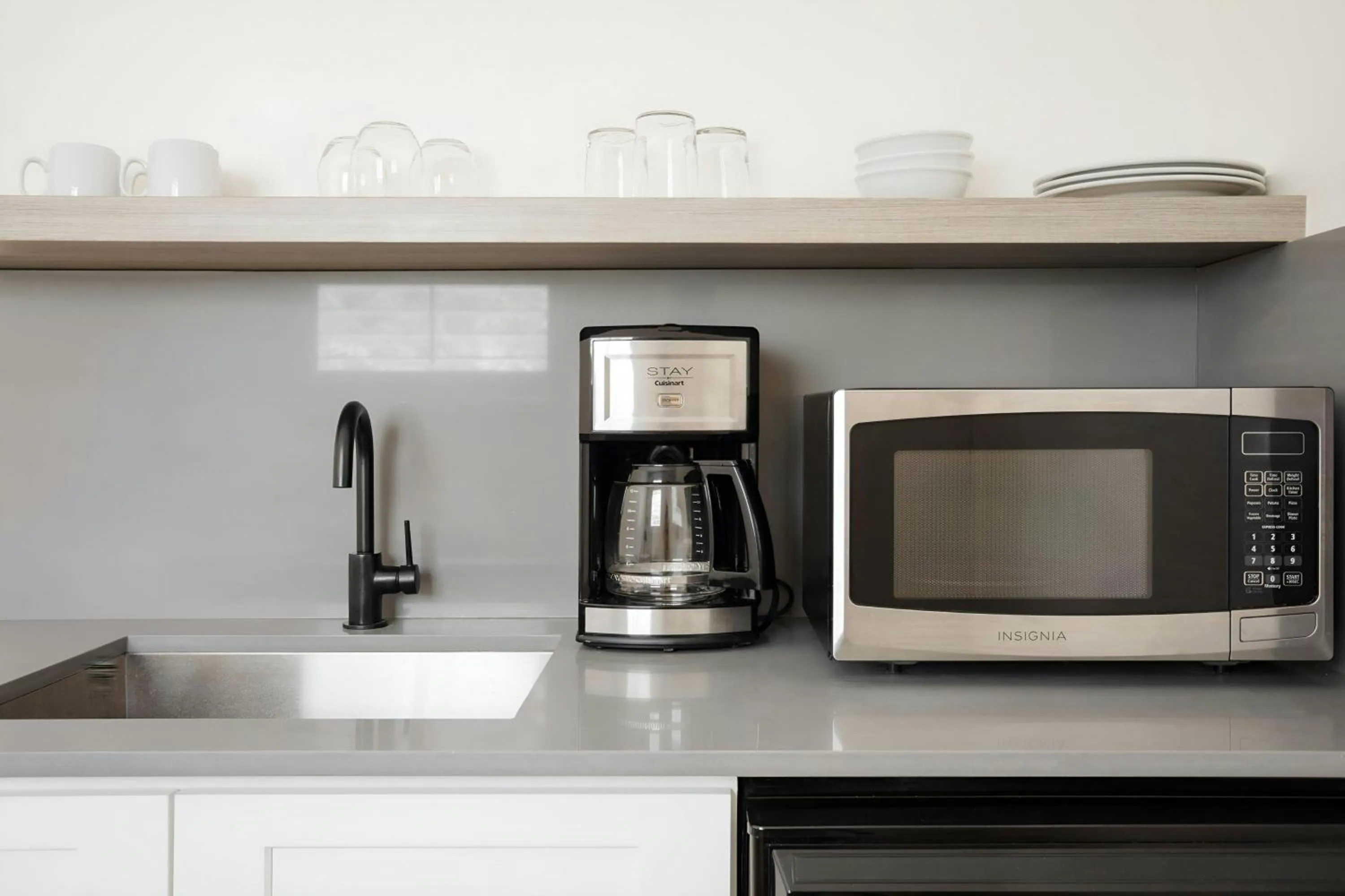 Kitchen or kitchenette in Wellborn Hotel Downtown, Sonder by Marriott Bonvoy