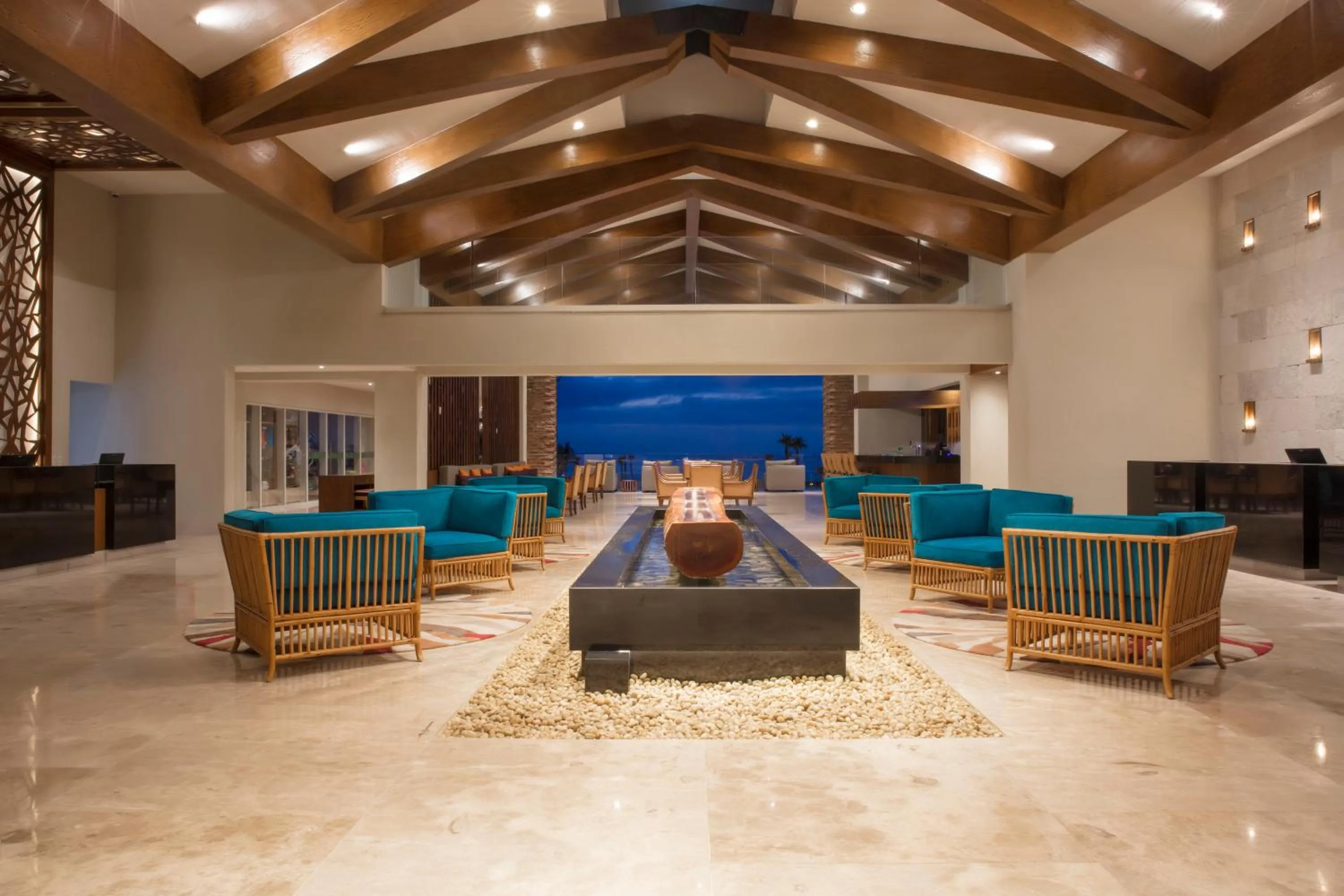 Lobby or reception in Altitude by Krystal Grand Los Cabos - All Inclusive
