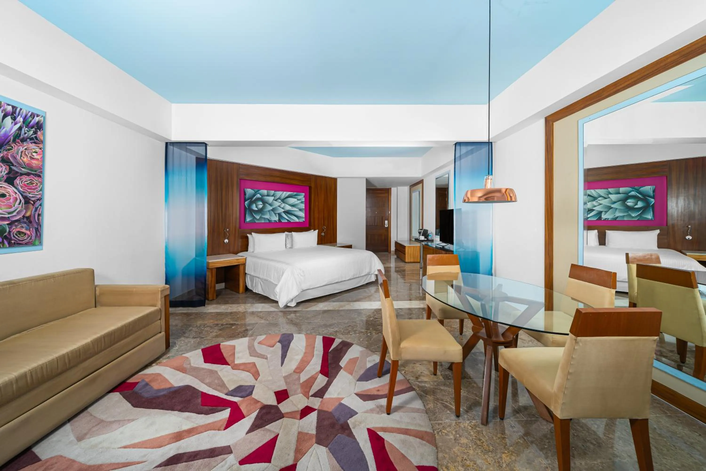 Bed in Altitude by Krystal Grand Los Cabos - All Inclusive