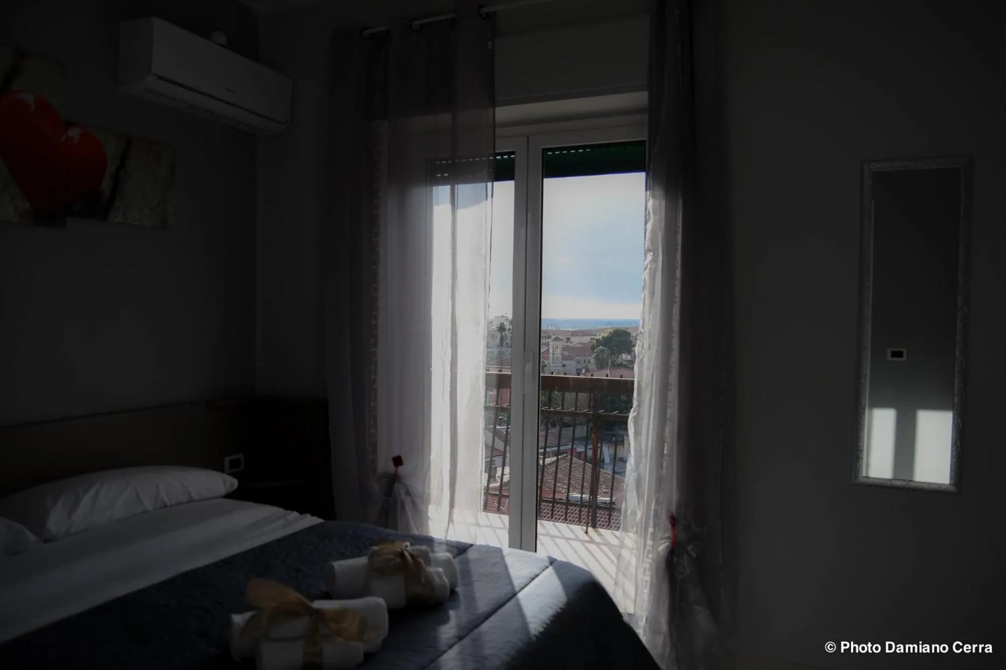 Photo of the whole room, Bed in B&B Lamezia Airport