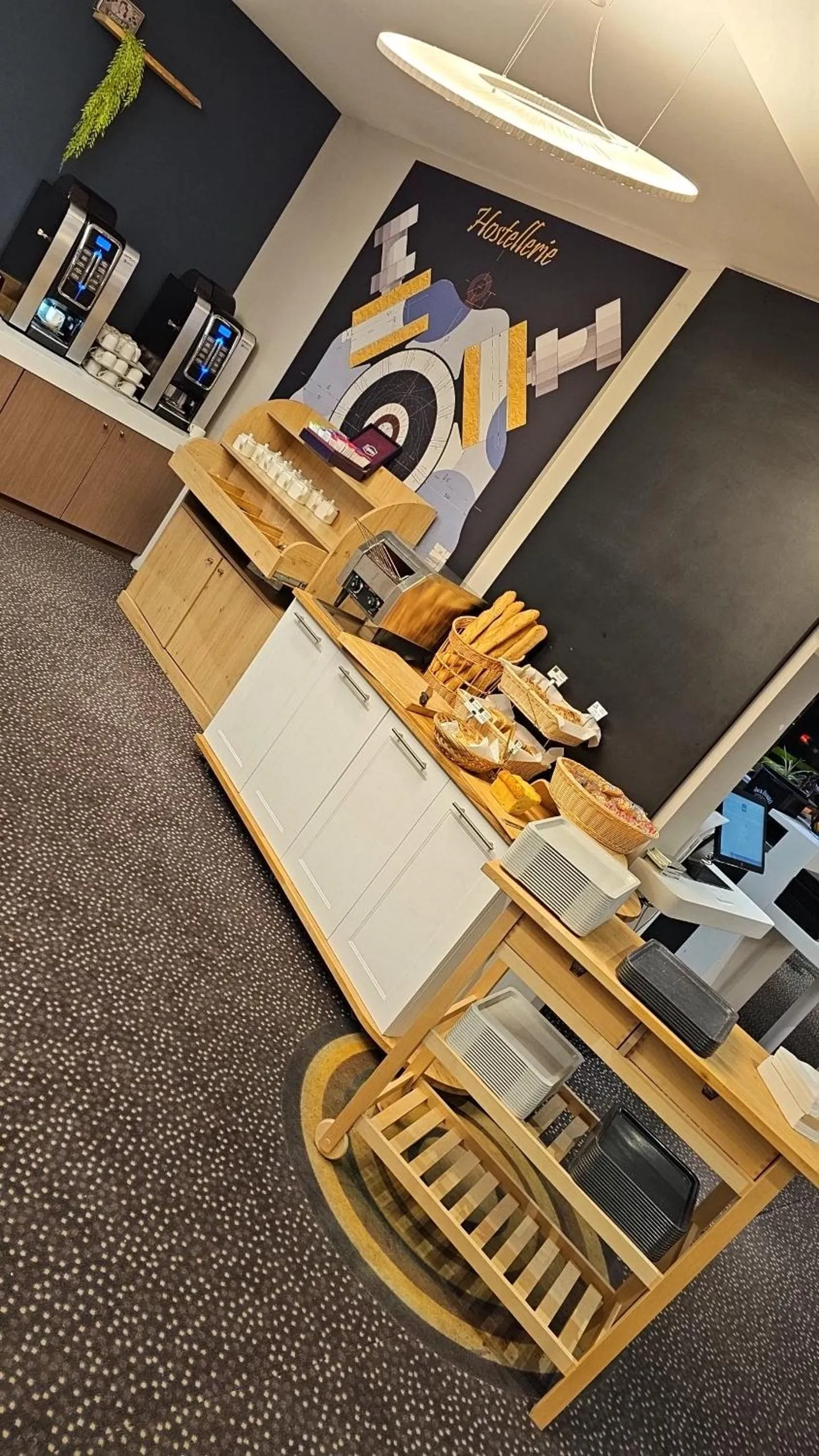 Buffet breakfast in Hostellerie Saint Vincent Beauvais Aeroport