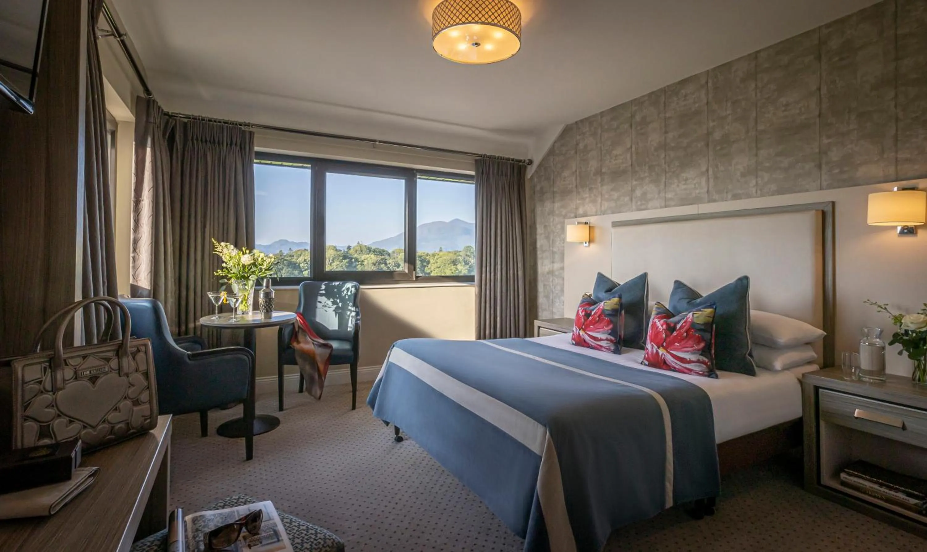 Property building, Bed in Gleneagle Killarney