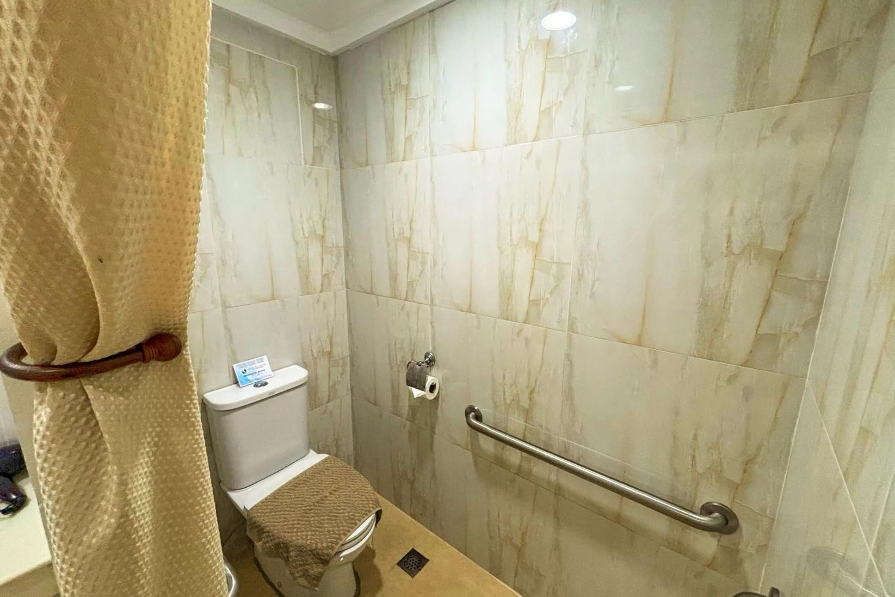 Arkipelago Divers and Beach Resort