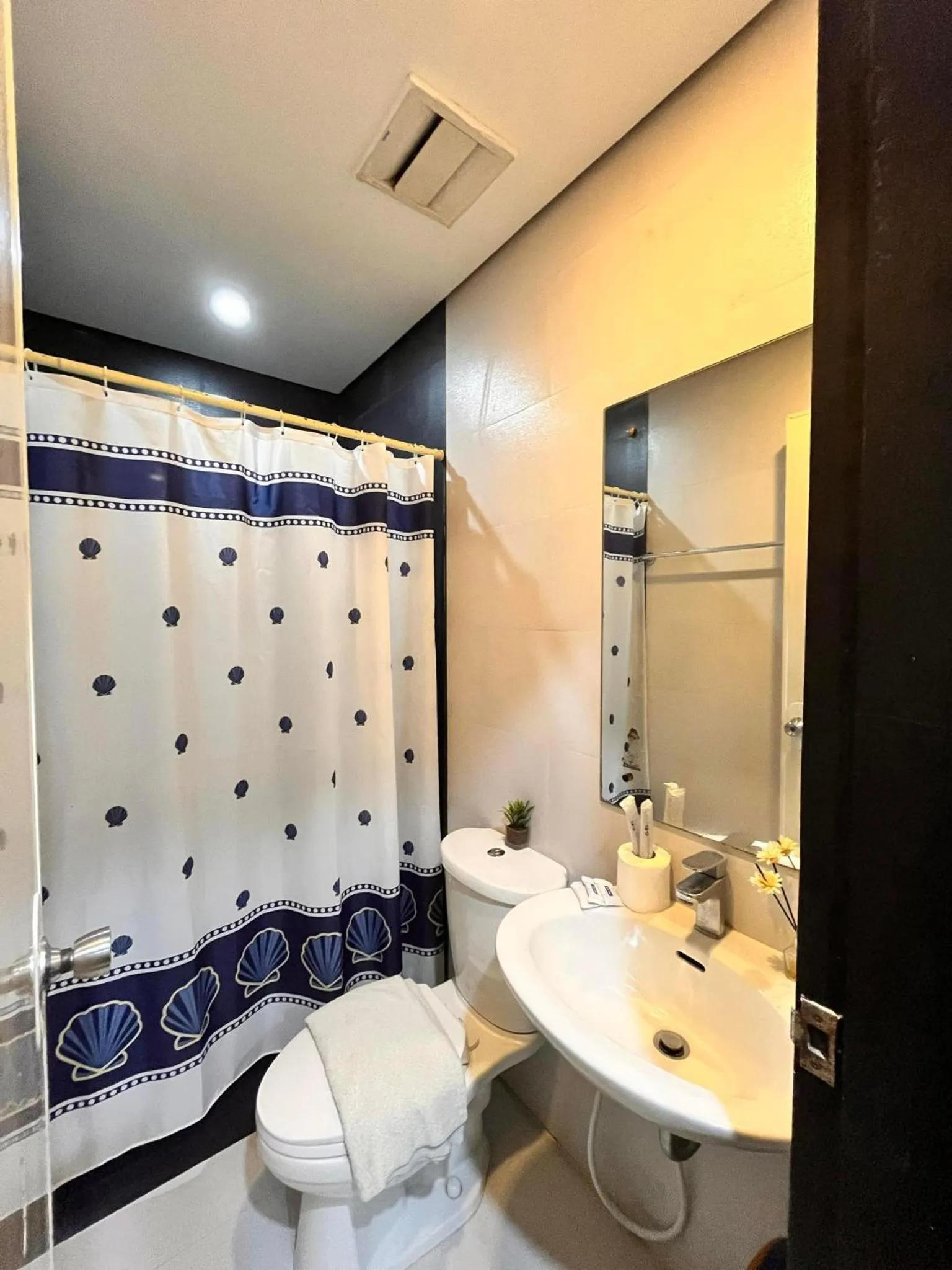 Casita Isla Beach Inn