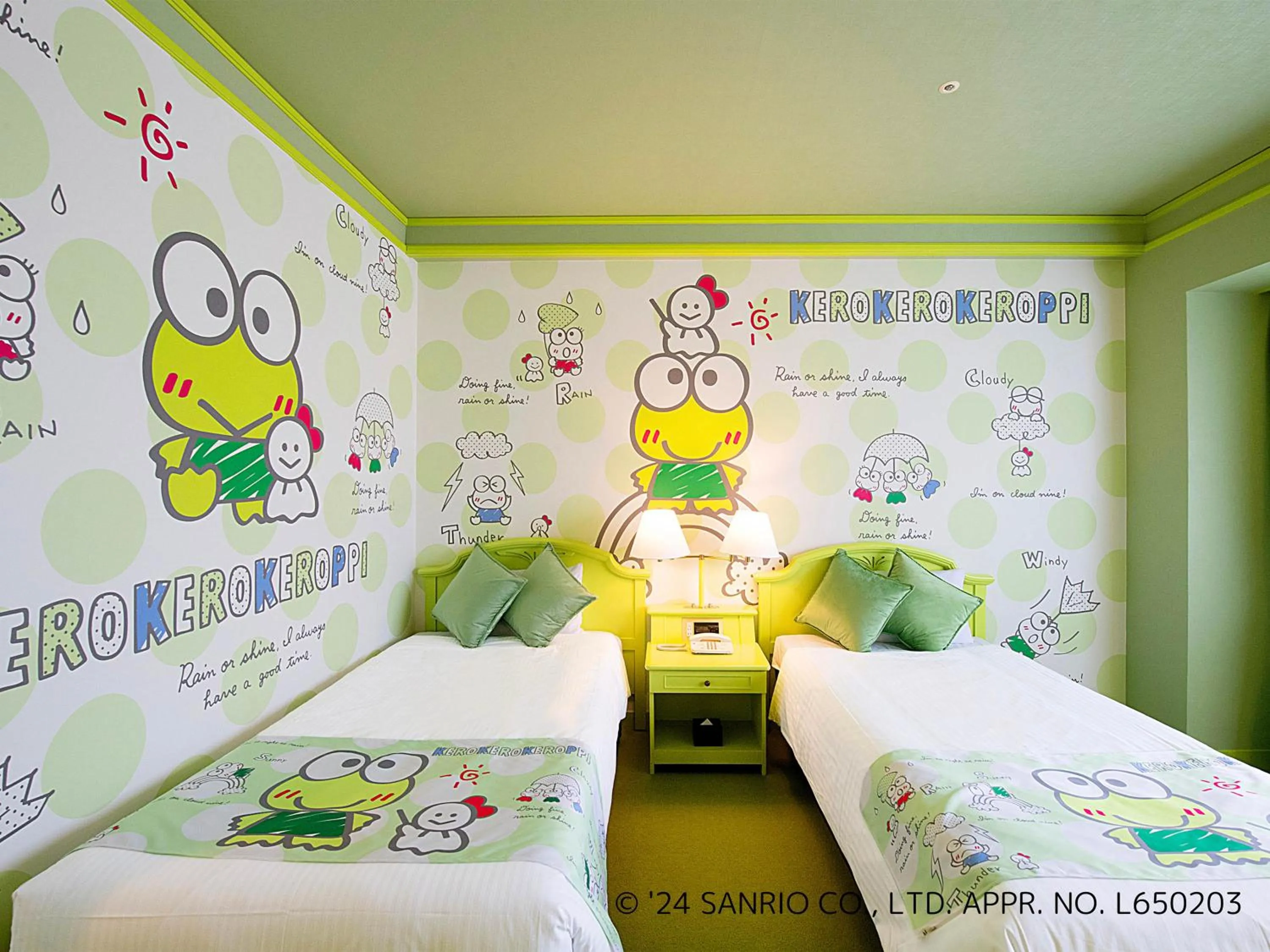 Photo of the whole room, Bed in Hotel Plaza Kobe