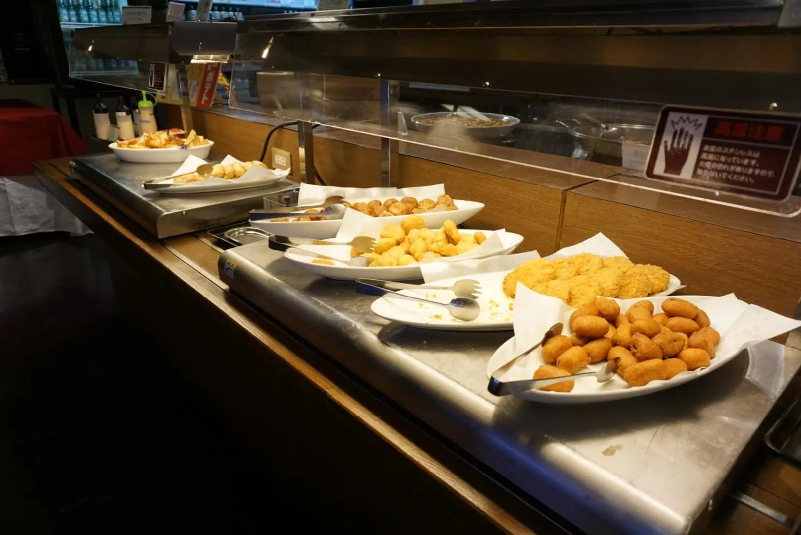 Restaurant/places to eat in Yokohama Minatomirai Manyo Club