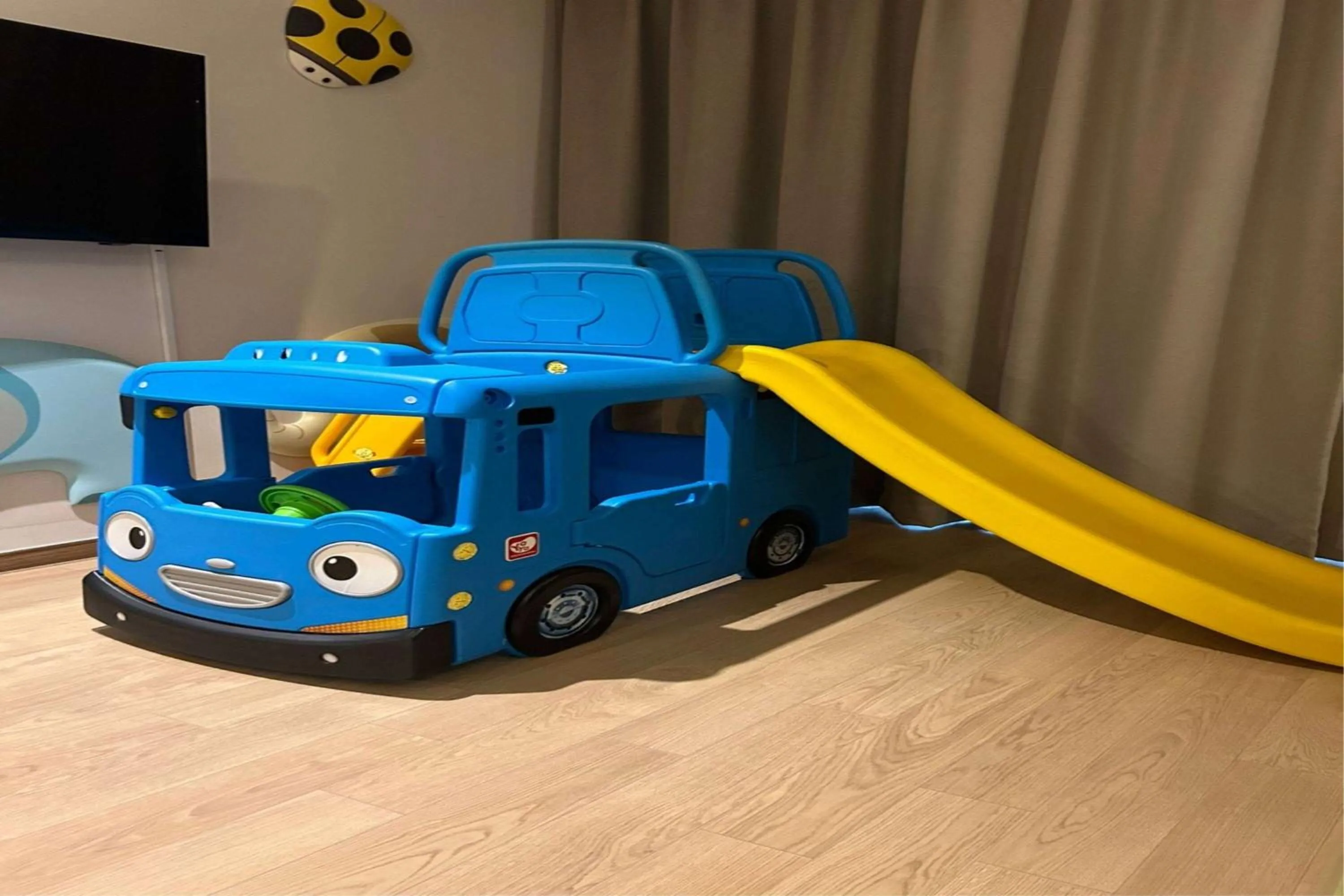 Photo of the whole room in Ramada by Wyndham Jeju City Hall