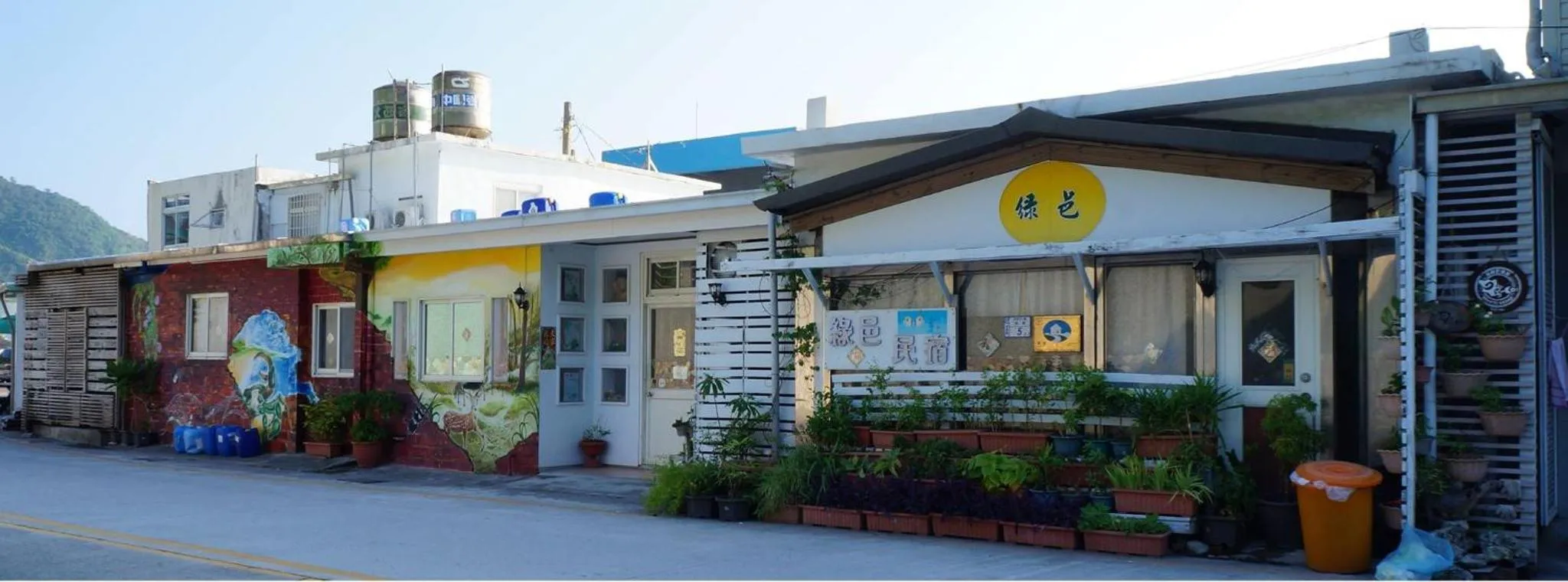 Property building in Luyi Ludao B&B