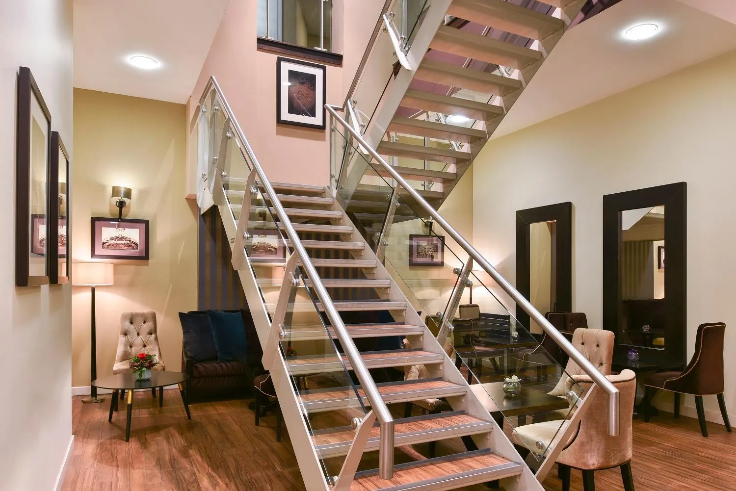 Lobby or reception in Fraser Suites Glasgow