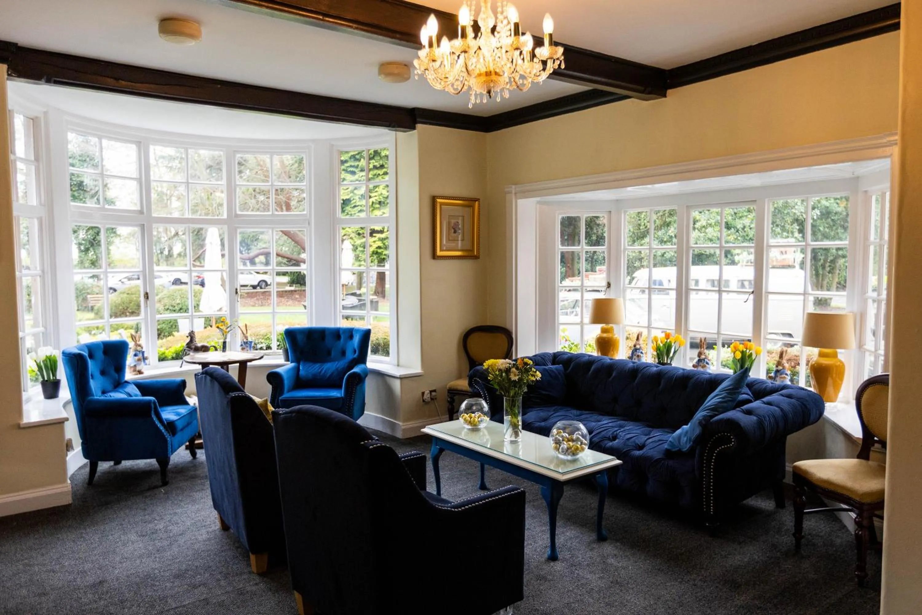 Lounge or bar in Mere Court Hotel