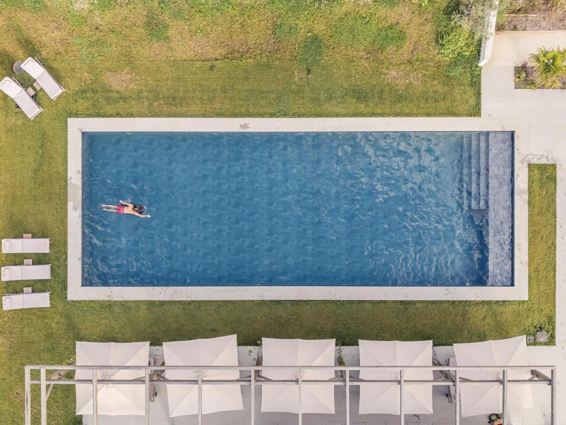 Bird's eye view in Hôtel INDARRA & SPA - Piscine