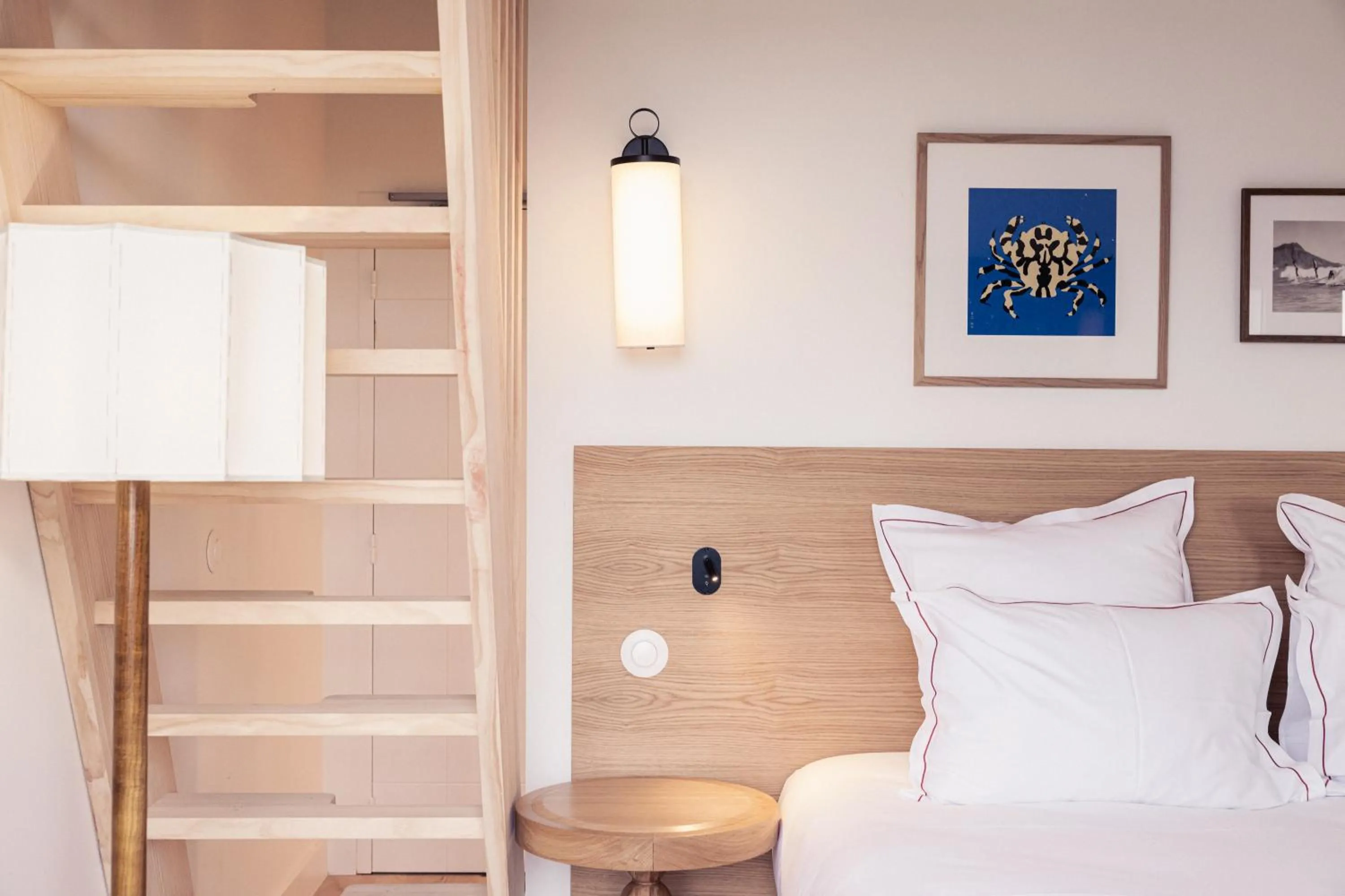 Photo of the whole room, Bed in Hôtel INDARRA & SPA - Piscine