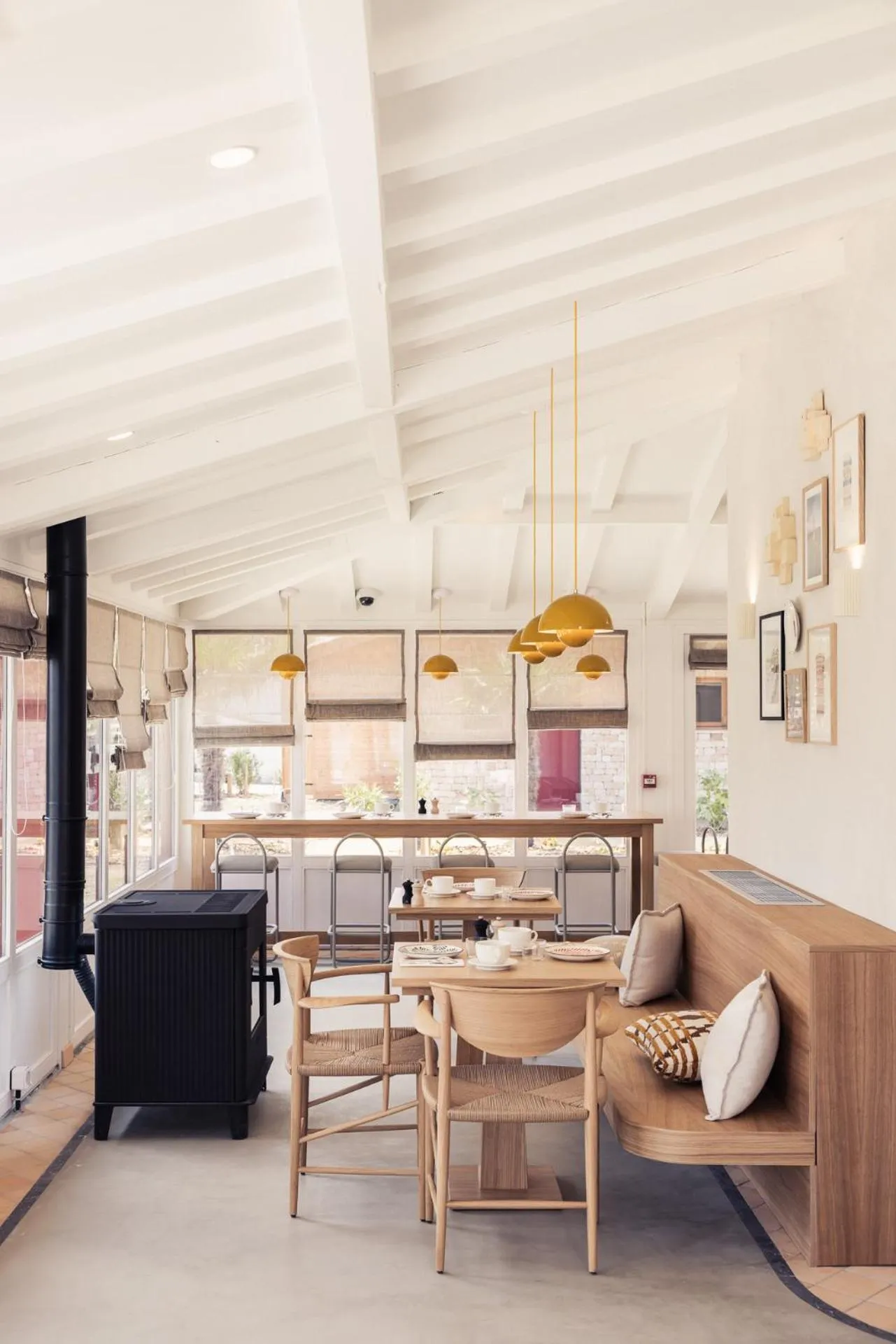 Breakfast in Hôtel INDARRA & SPA - Piscine