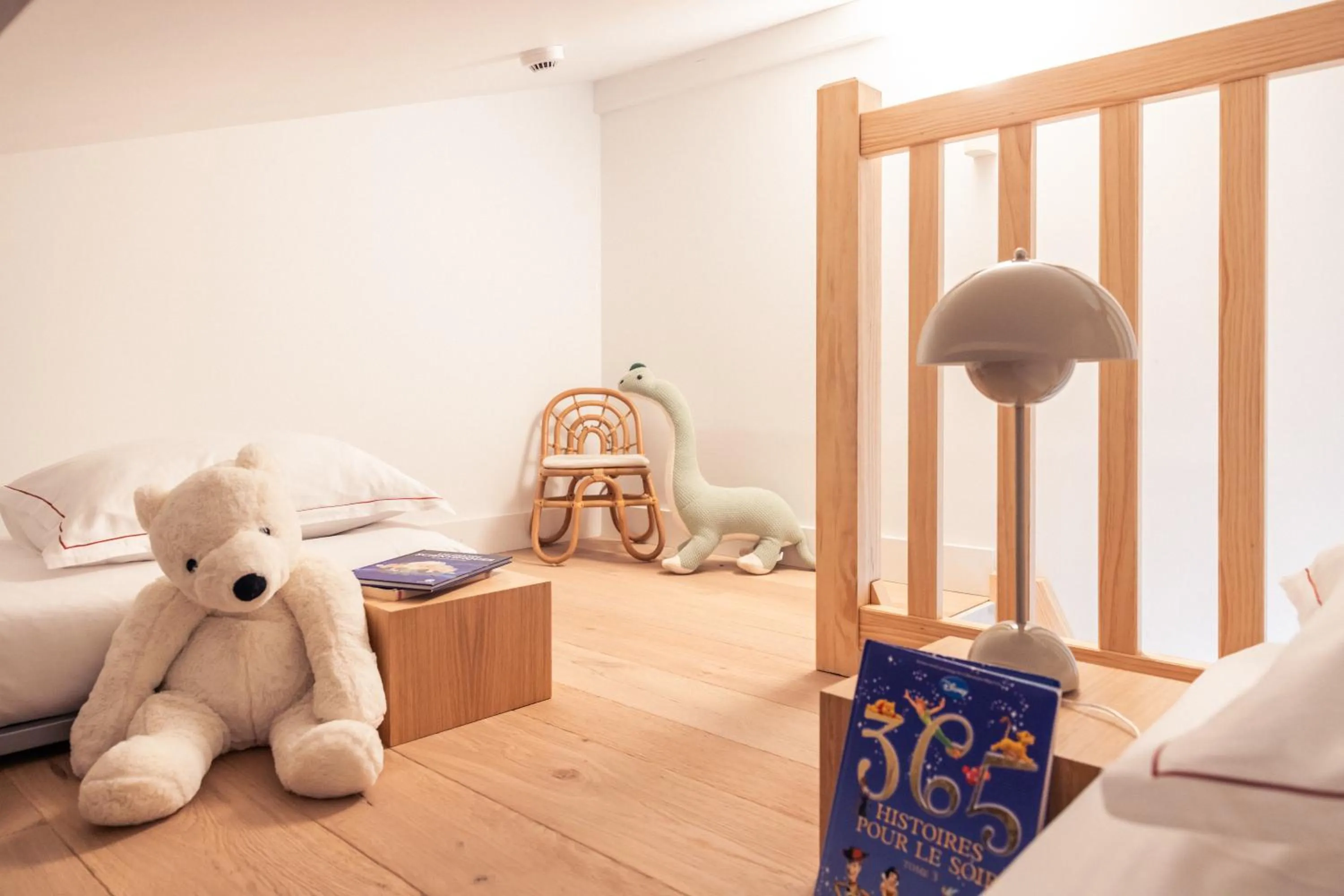 children, Bed in Hôtel INDARRA & SPA - Piscine