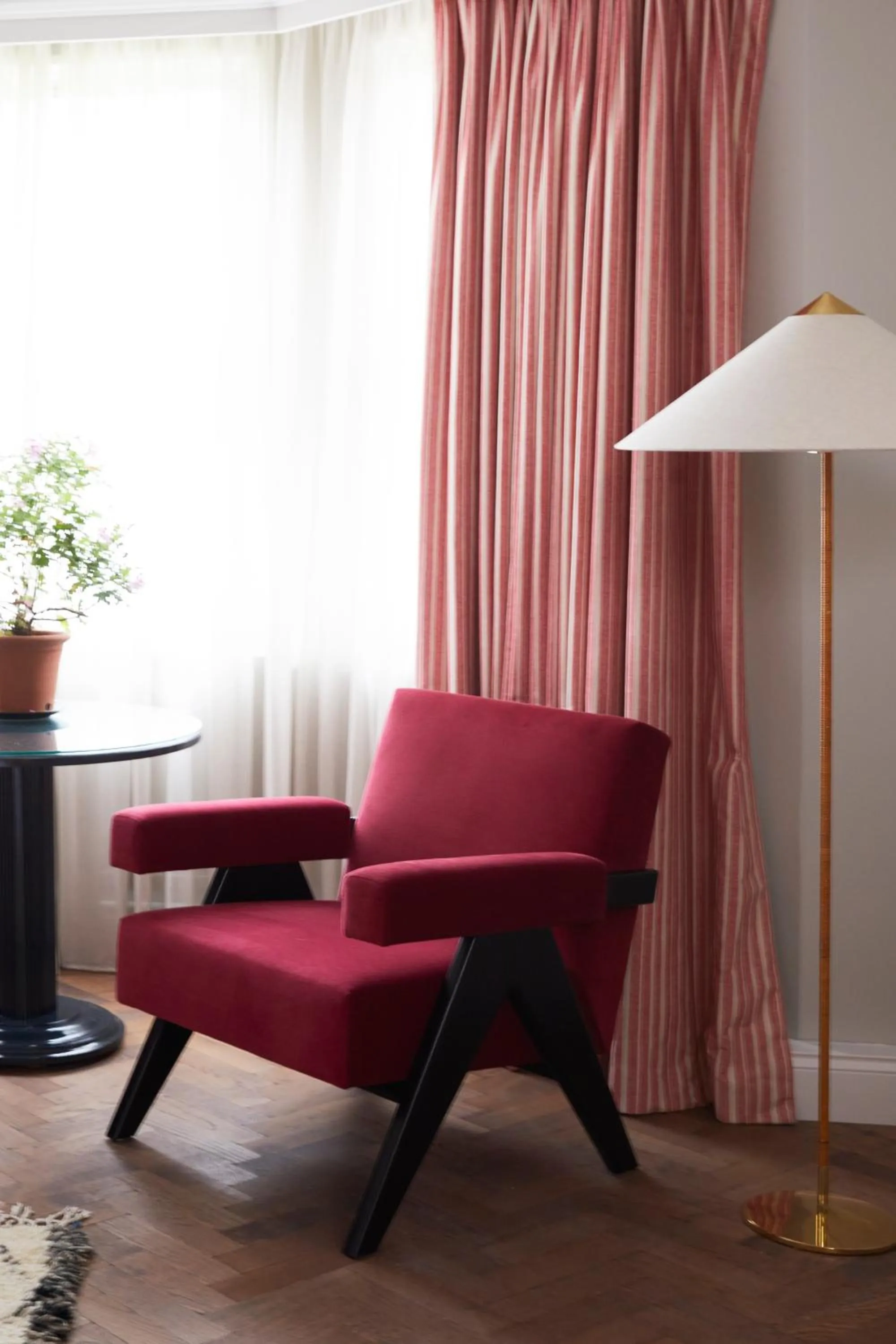 Bedroom in Oakley Court