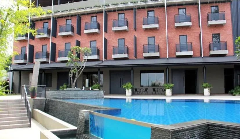 Property building in Moscato Hotel