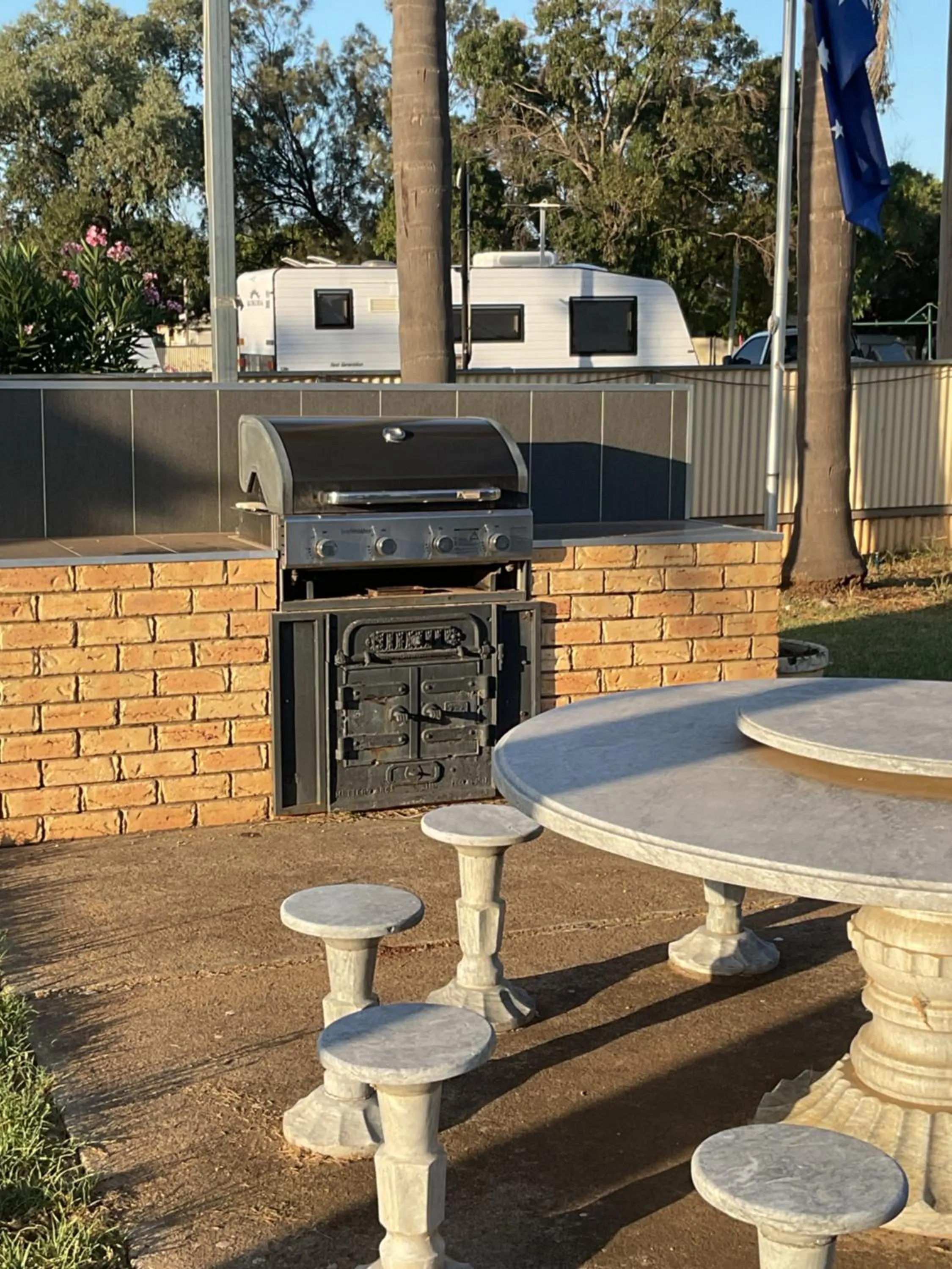 BBQ facilities in Temora Motel - UNDER NEW MANAGEMENT