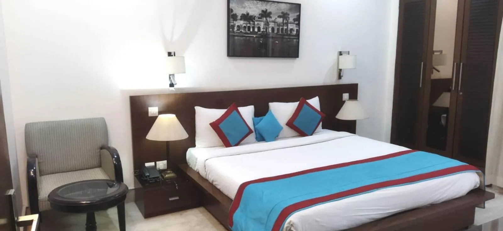 Bed in Evergreen Suites