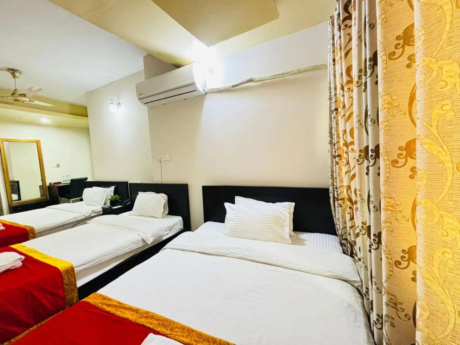 Bed in Hotel Progati Inn Ltd.