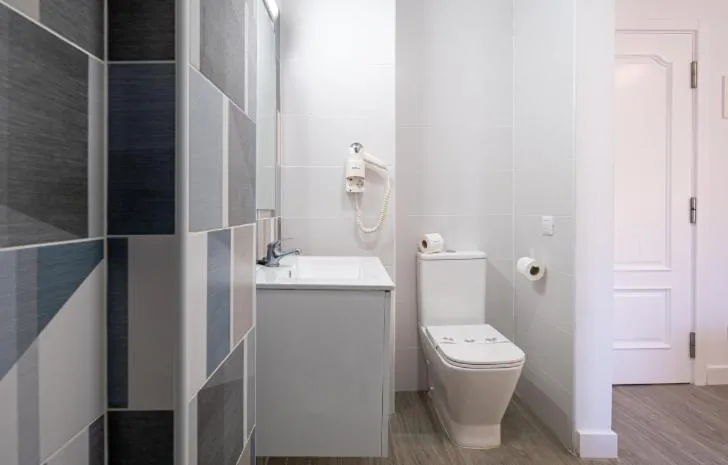 Bathroom in Skyview Hotel Tenerife