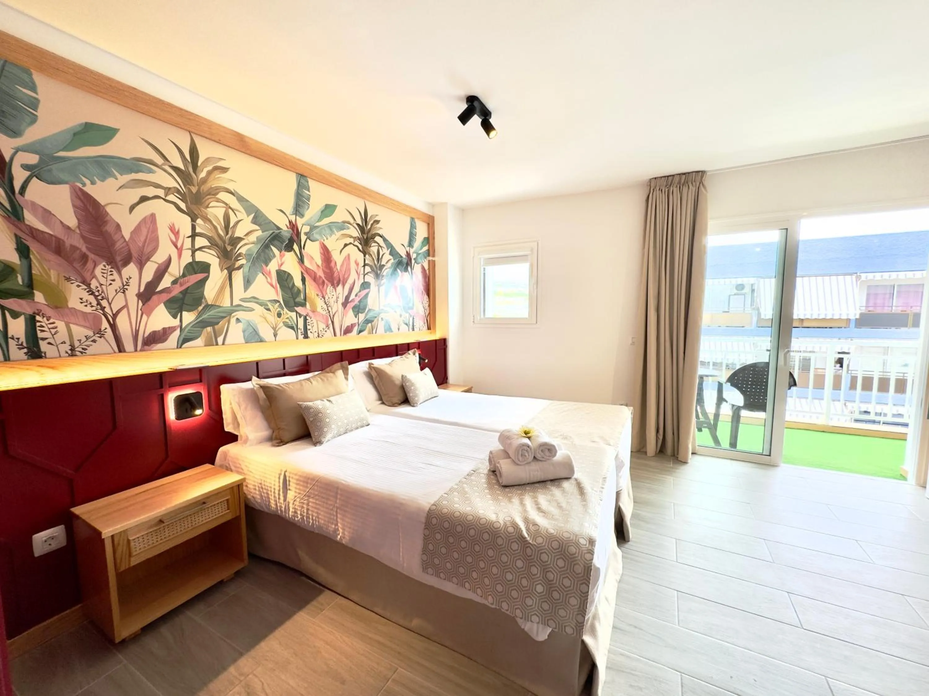 Bed in Skyview Hotel Tenerife