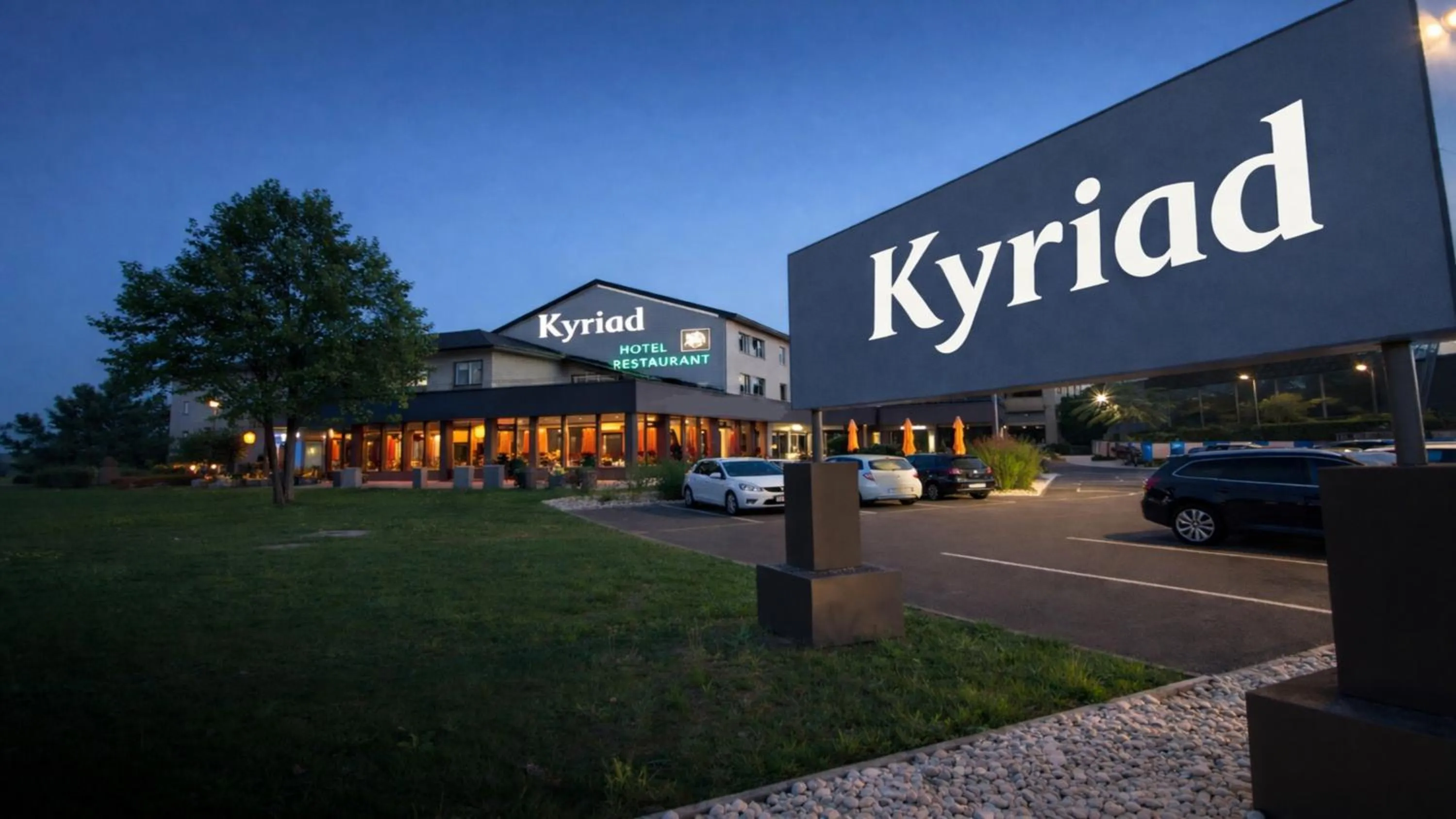 Property building in Kyriad Clermont Ferrand Nord - Riom