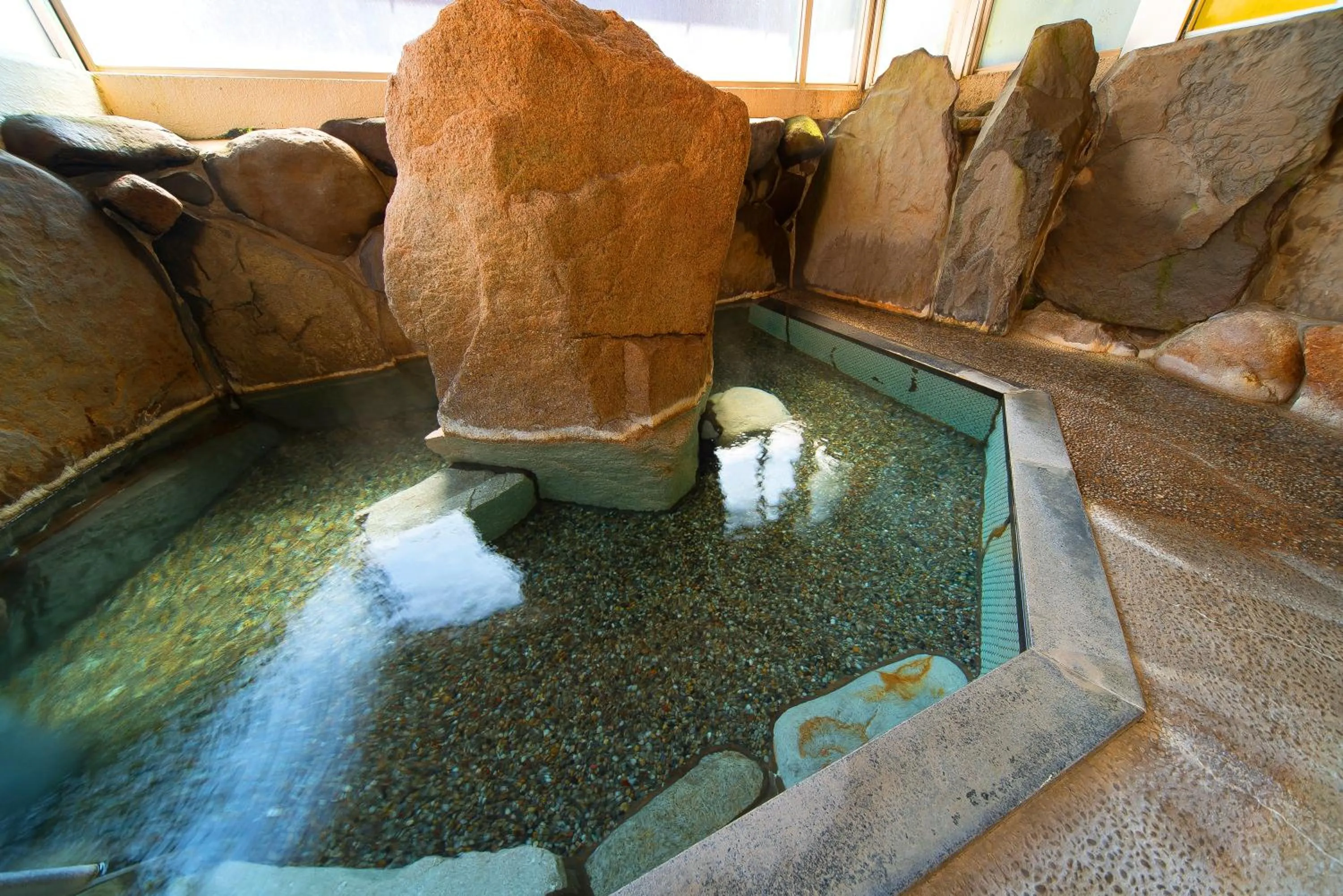 Hot Spring Bath in Seiryuso