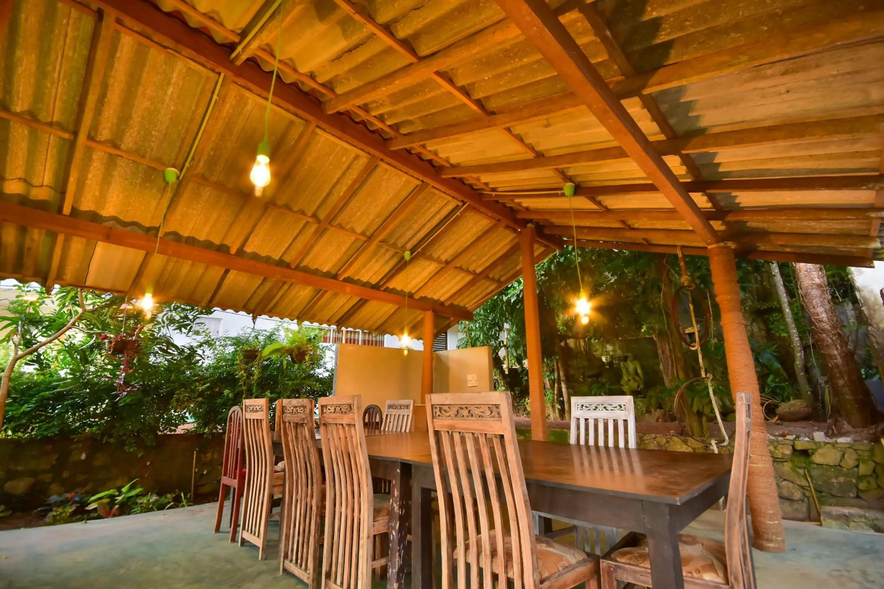 Patio in Jungle Villa - Induruwa