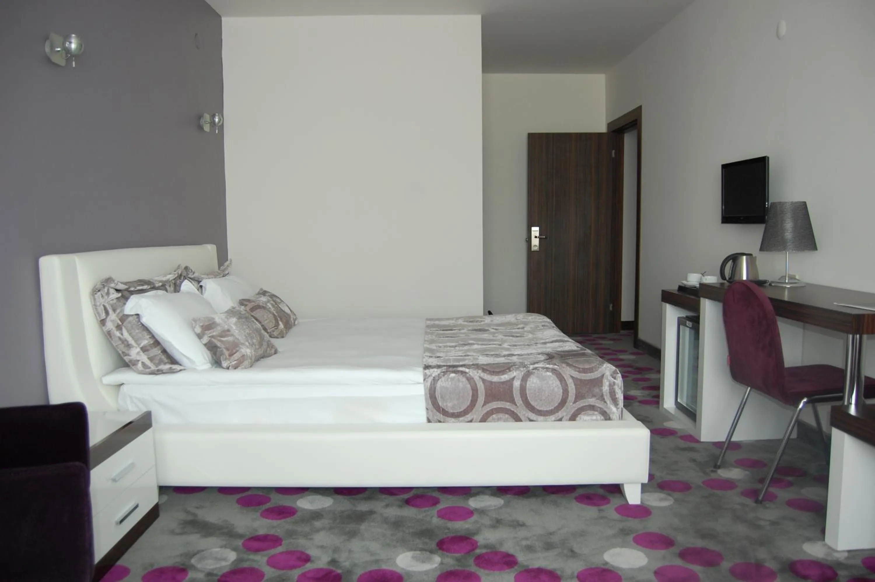 Bedroom in Hande Hotel