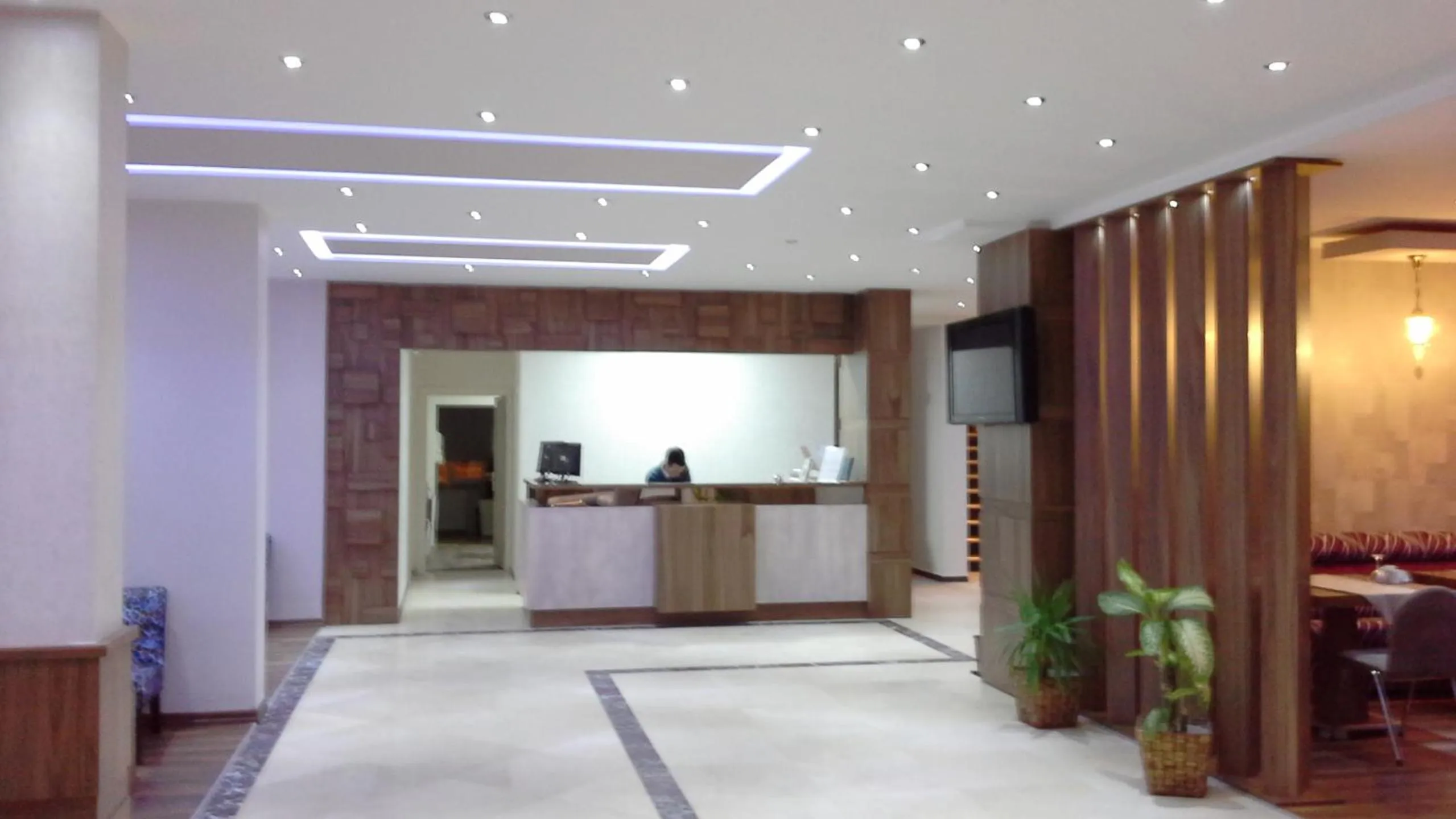 Lobby or reception in Hande Hotel