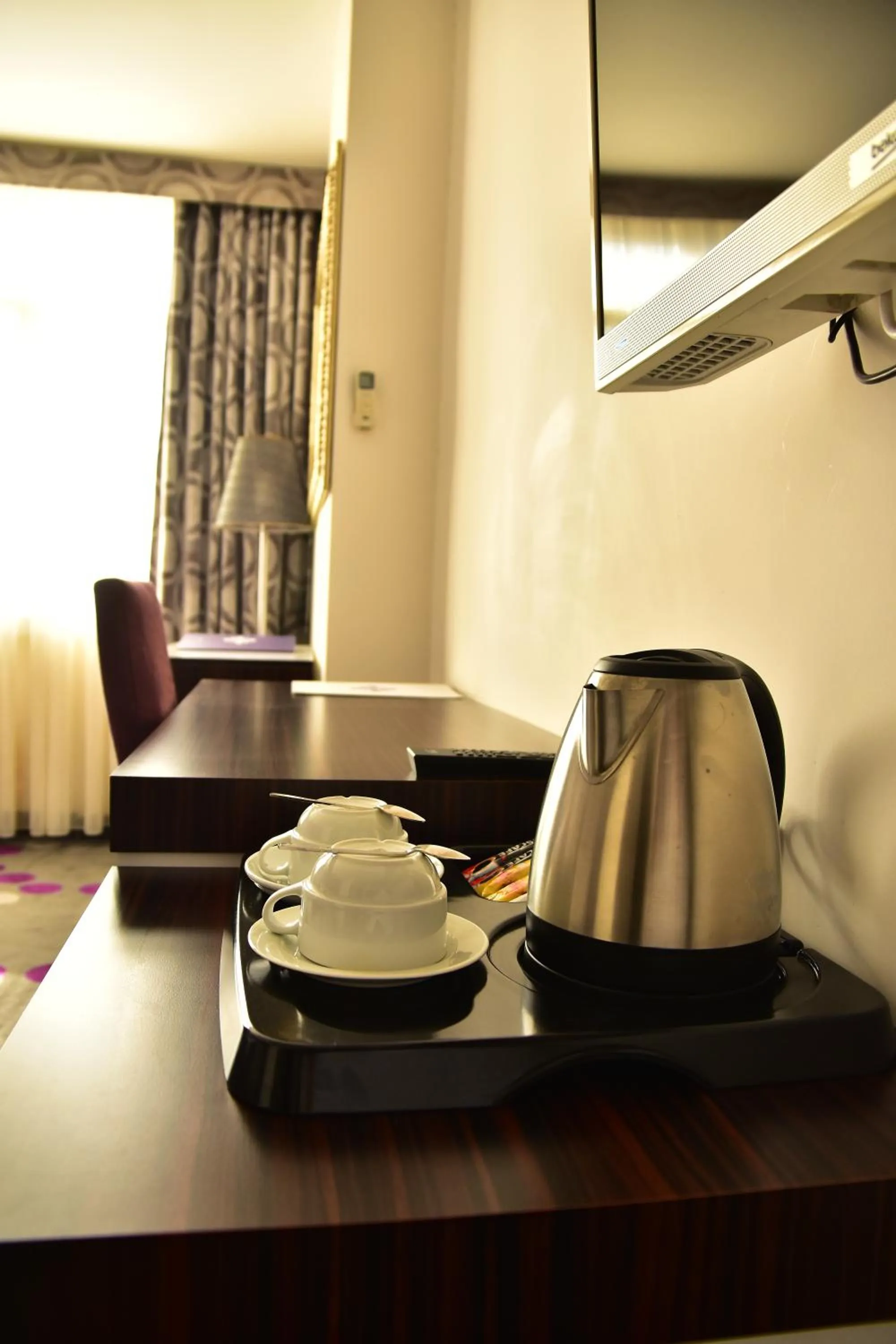 Coffee/tea facilities in Hande Hotel