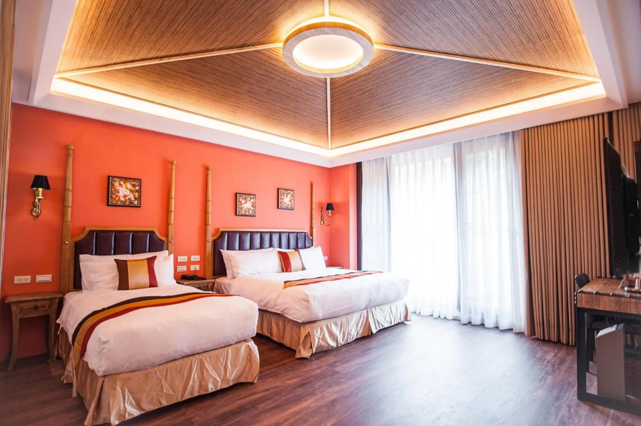 Photo of the whole room, Bed in Dreamer Boutique Hotel