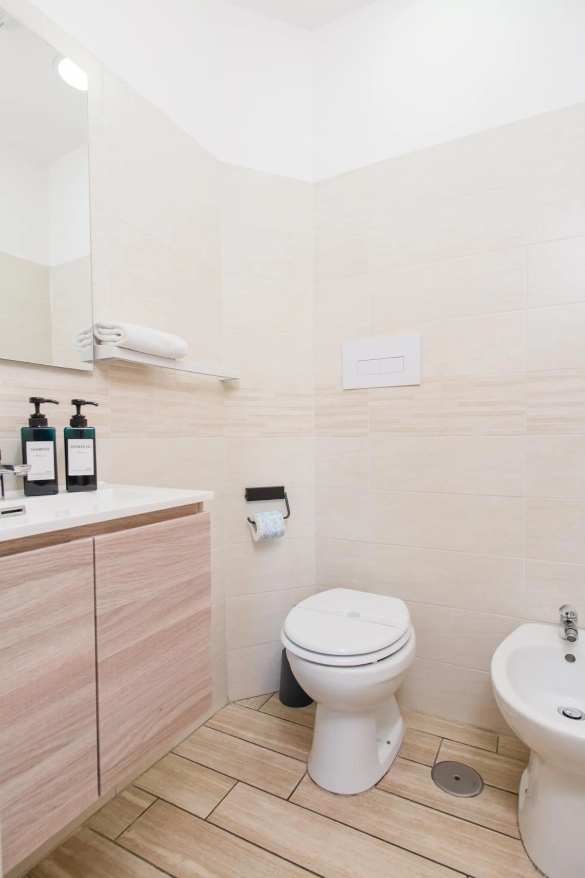 Toilet in B&B Metropolitan