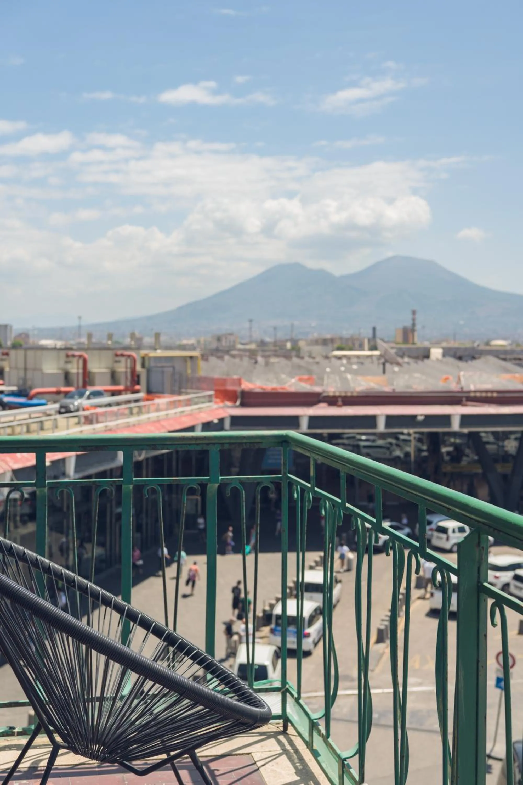 Day in B&B Metropolitan