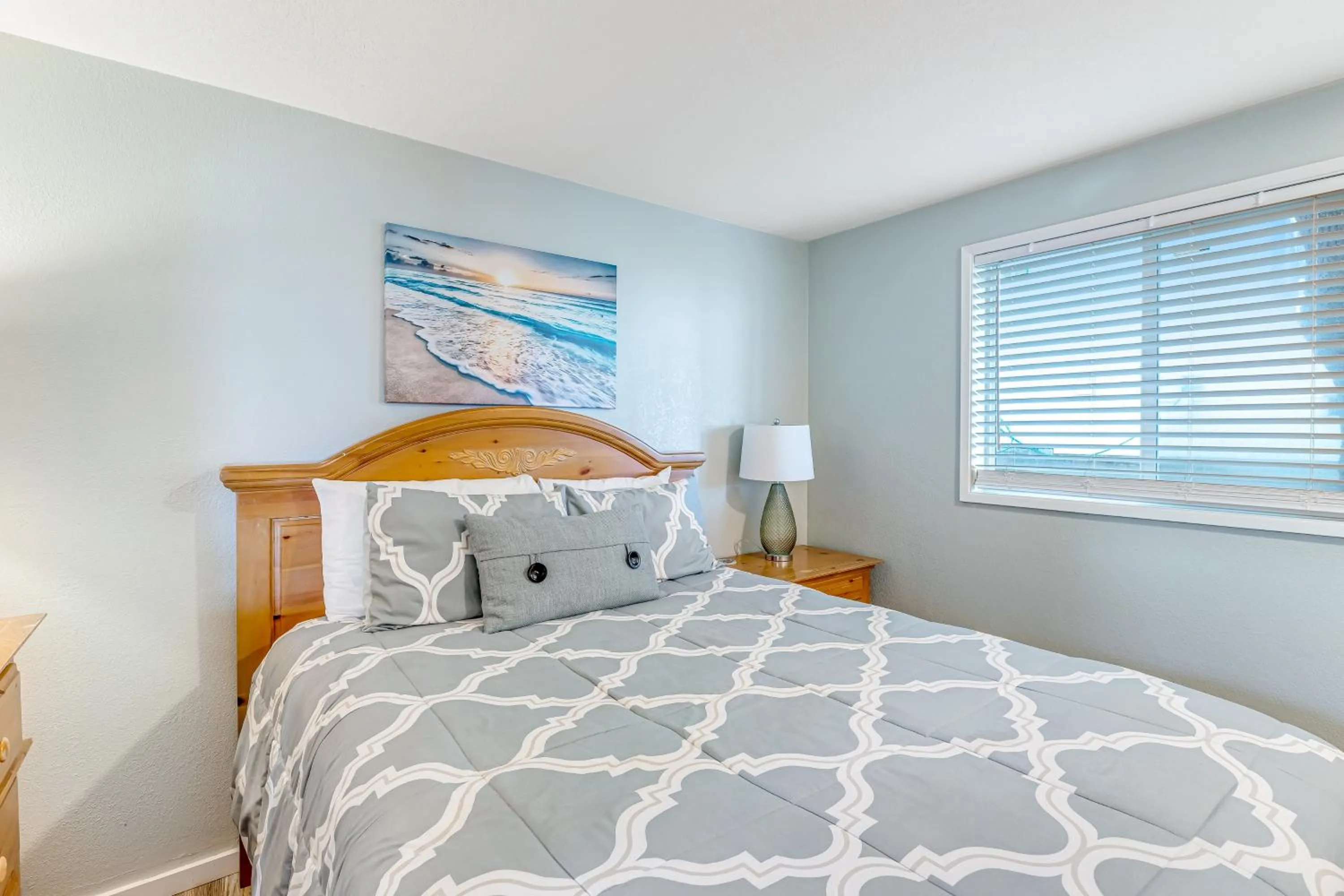 Bed in The Boat House Retreat